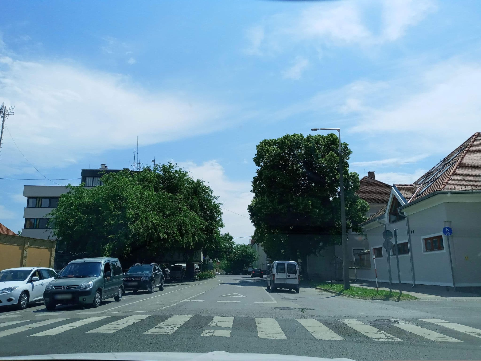 Street view near Révkapu Panzió, Mohács — © magyarsi (CC BY-SA · Mapillary)