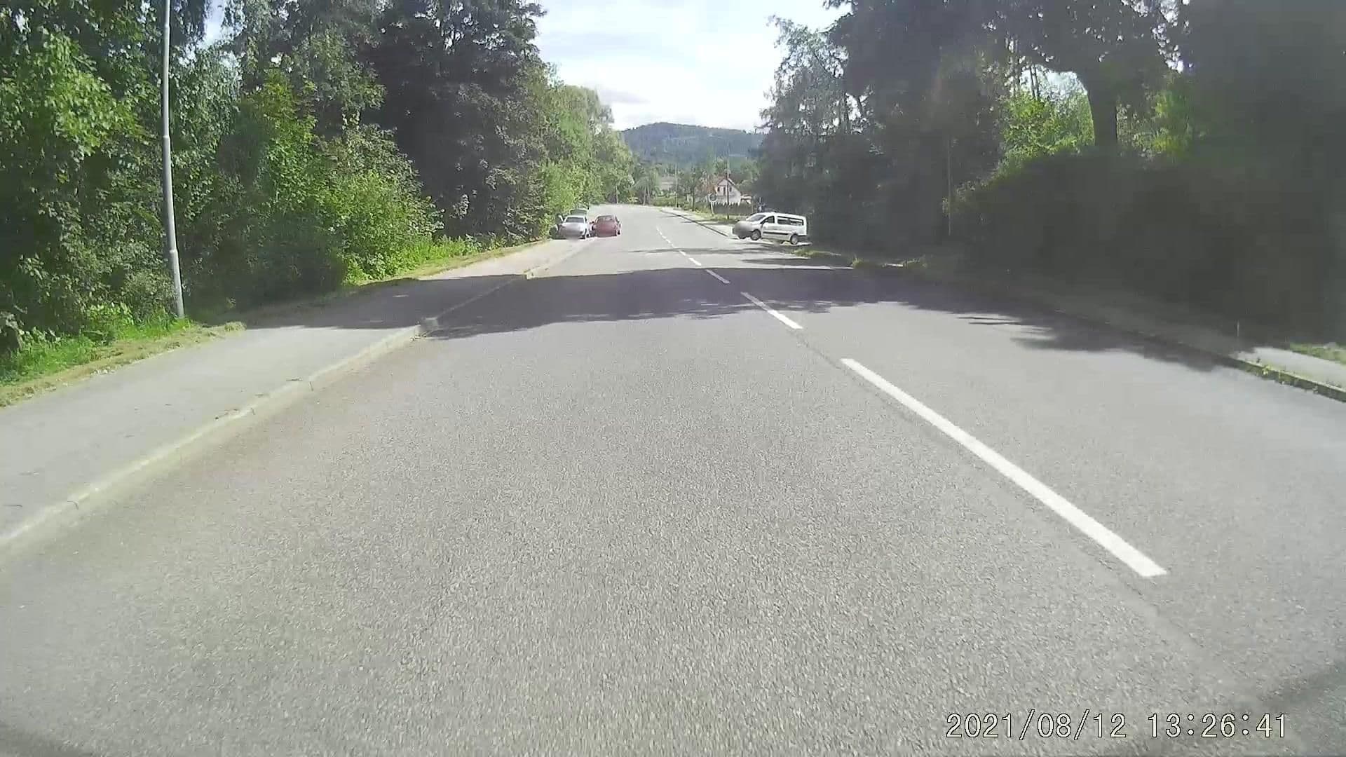 Street view near Willa Skalniak / Lądek Zdrój, Lądek-Zdrój — © dasza (CC BY-SA · Mapillary)