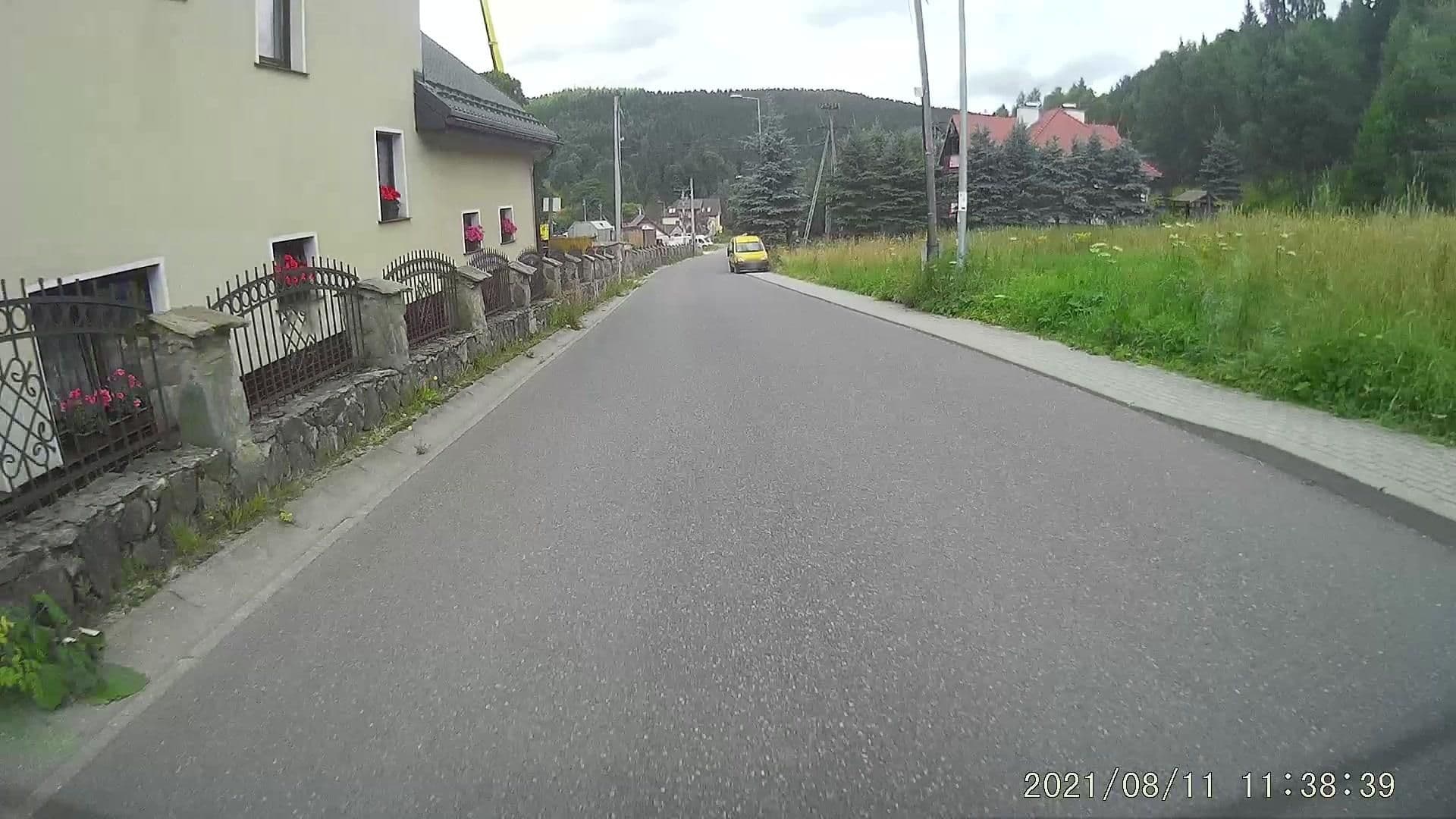 Street view near Mirosław Górski Usługi Hotelarskie Czarna Góra, Stronie Śląskie — © dasza (CC BY-SA · Mapillary)