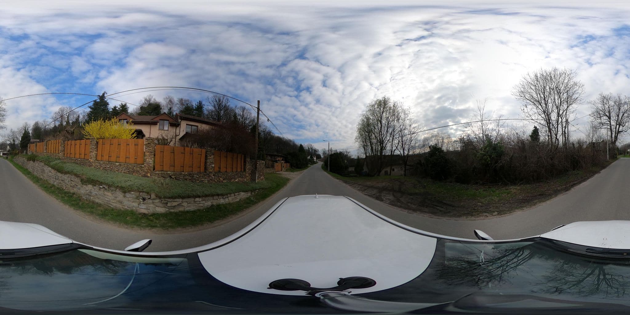 Street view near Między drzewami, Głuchołazy — © altaaro (CC BY-SA · Mapillary)