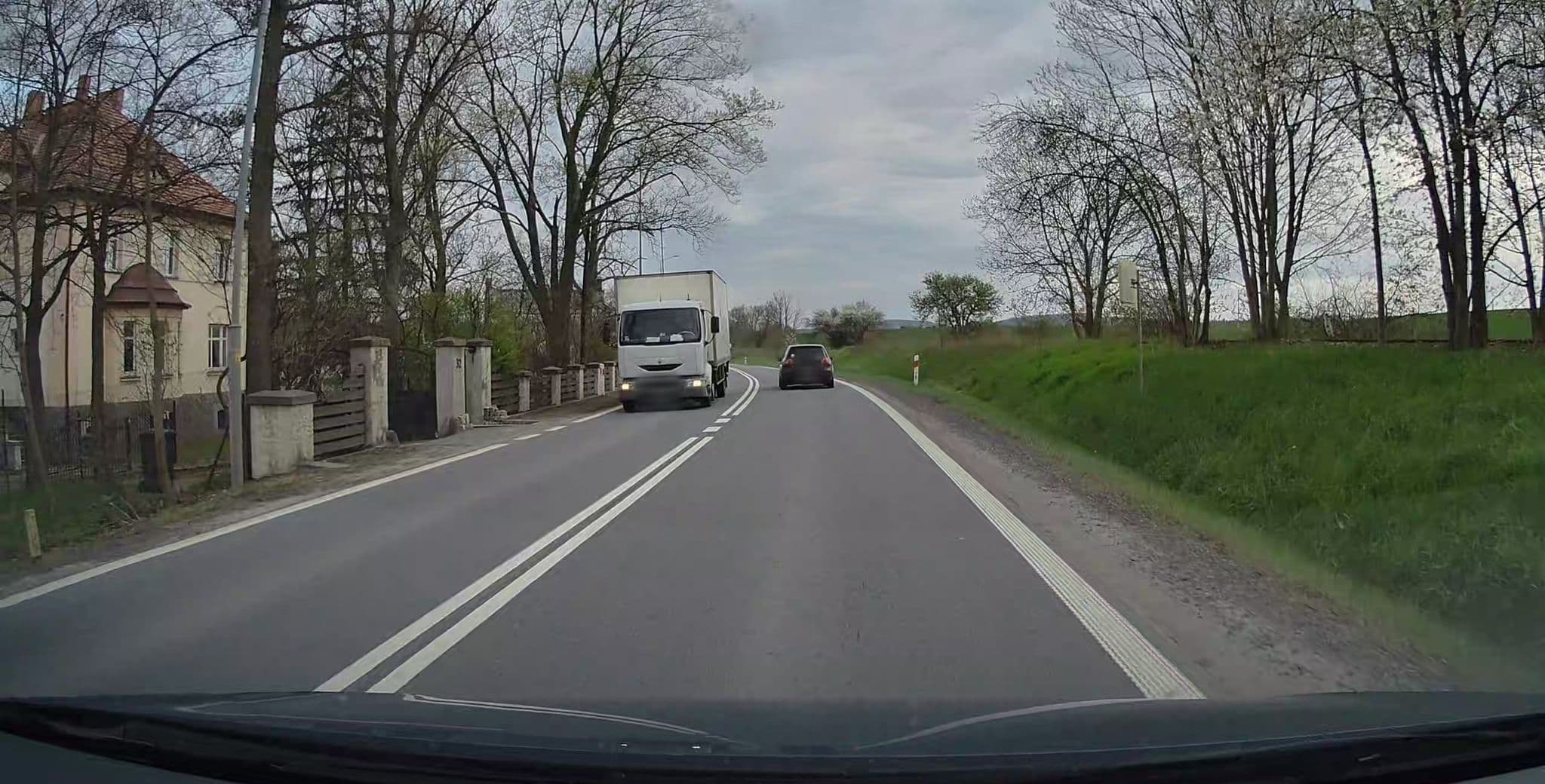 Street view near Rambousek, Niemcza — © gpsmapper (CC BY-SA · Mapillary)
