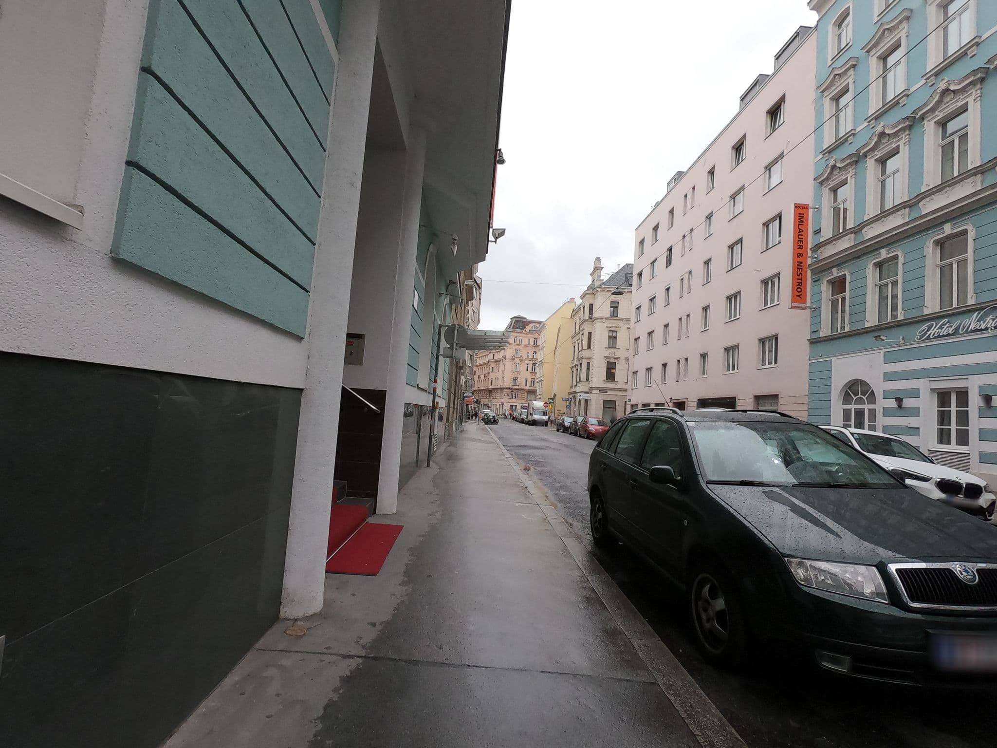 Street view near Hotel Nestroy, Innere Stadt — © richlv (CC BY-SA · Mapillary)