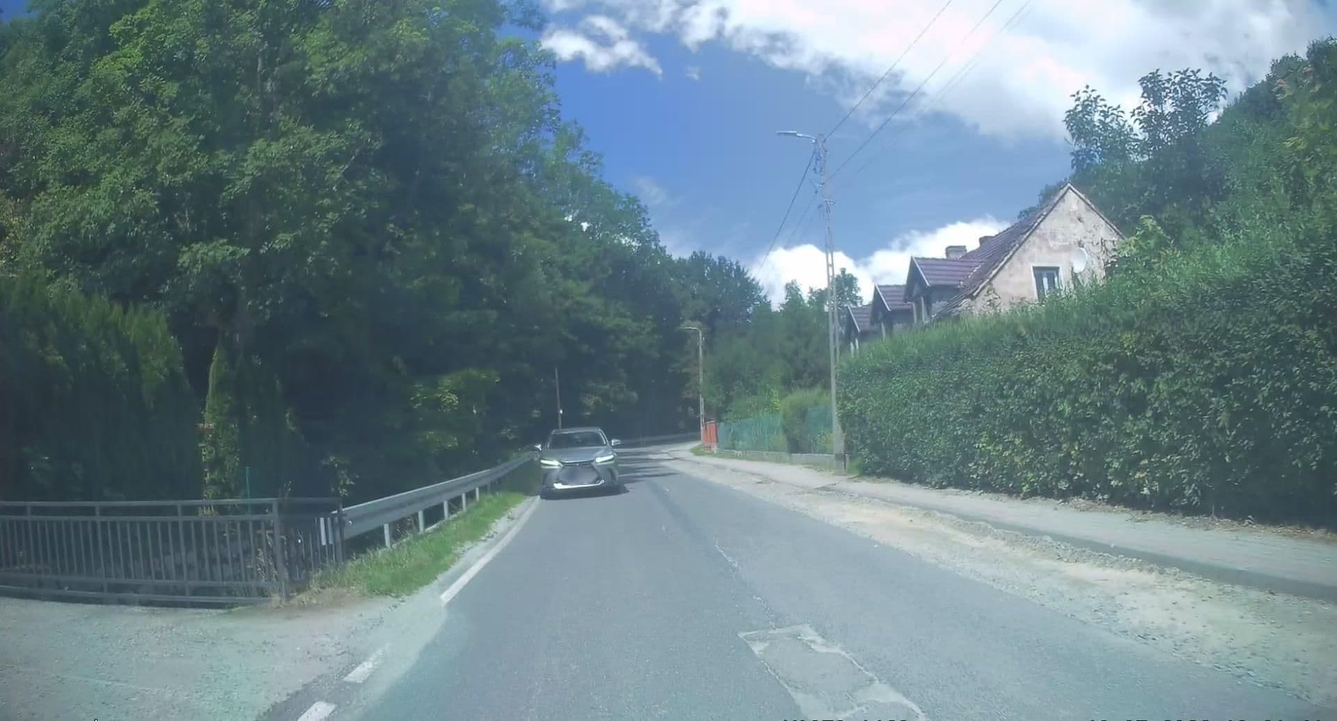 Street view near Agroturystyka Wester, Pieszyce — © edc22 (CC BY-SA · Mapillary)