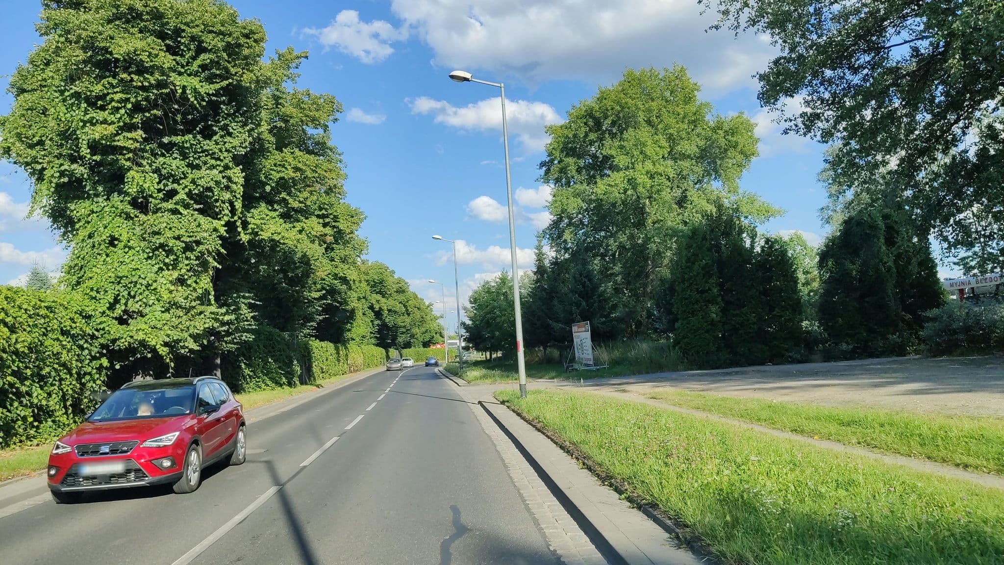Street view near Europol, Gądów Mały — © podnad (CC BY-SA · Mapillary)