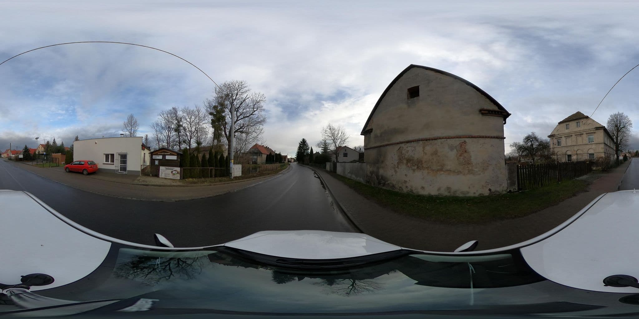 Street view near Daria. Dom gościnny, Mrozów — © altaaro (CC BY-SA · Mapillary)