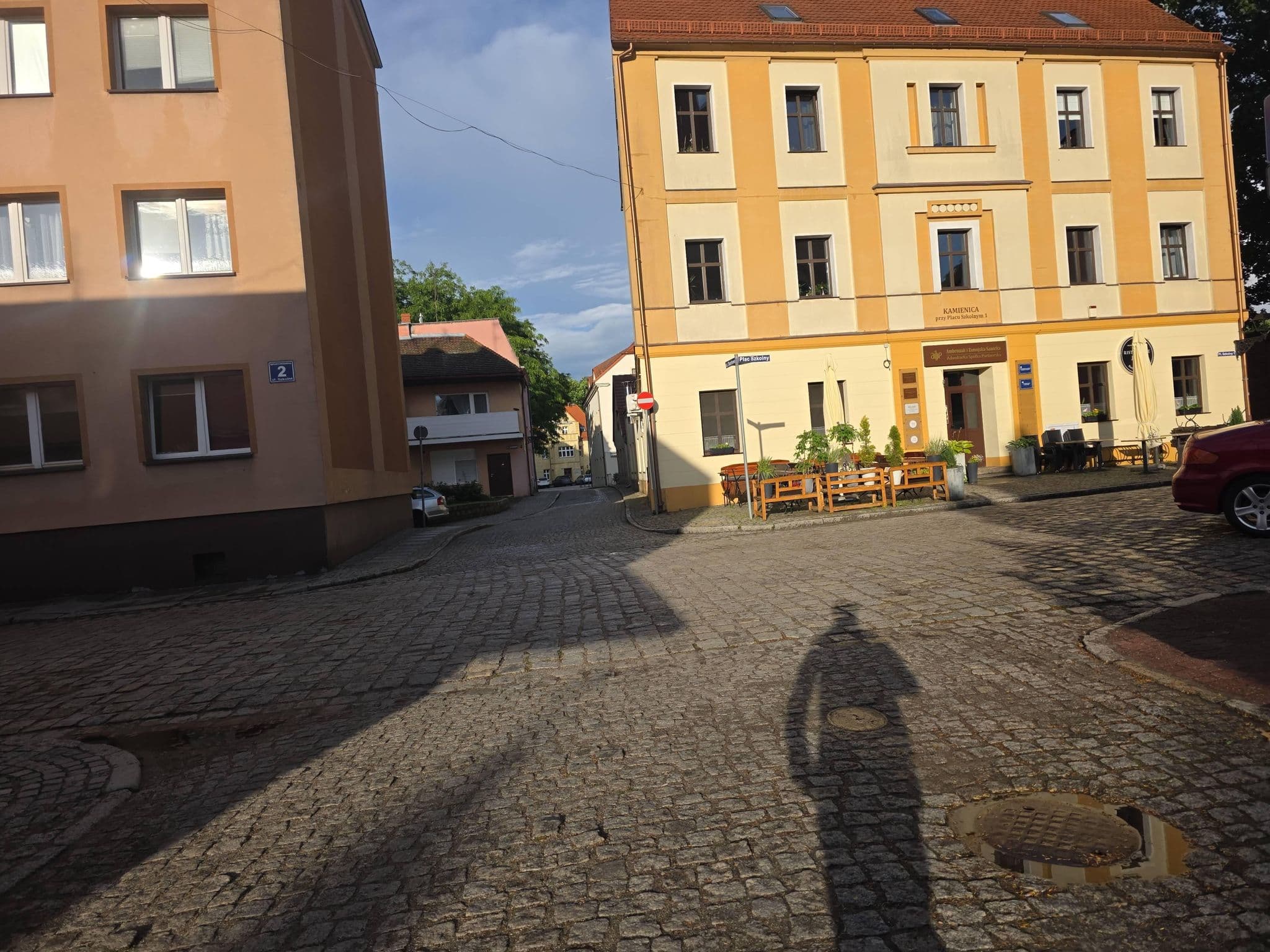 Street view near Cameleon. Noclegi, pub, bar, Wołów — © and987 (CC BY-SA · Mapillary)