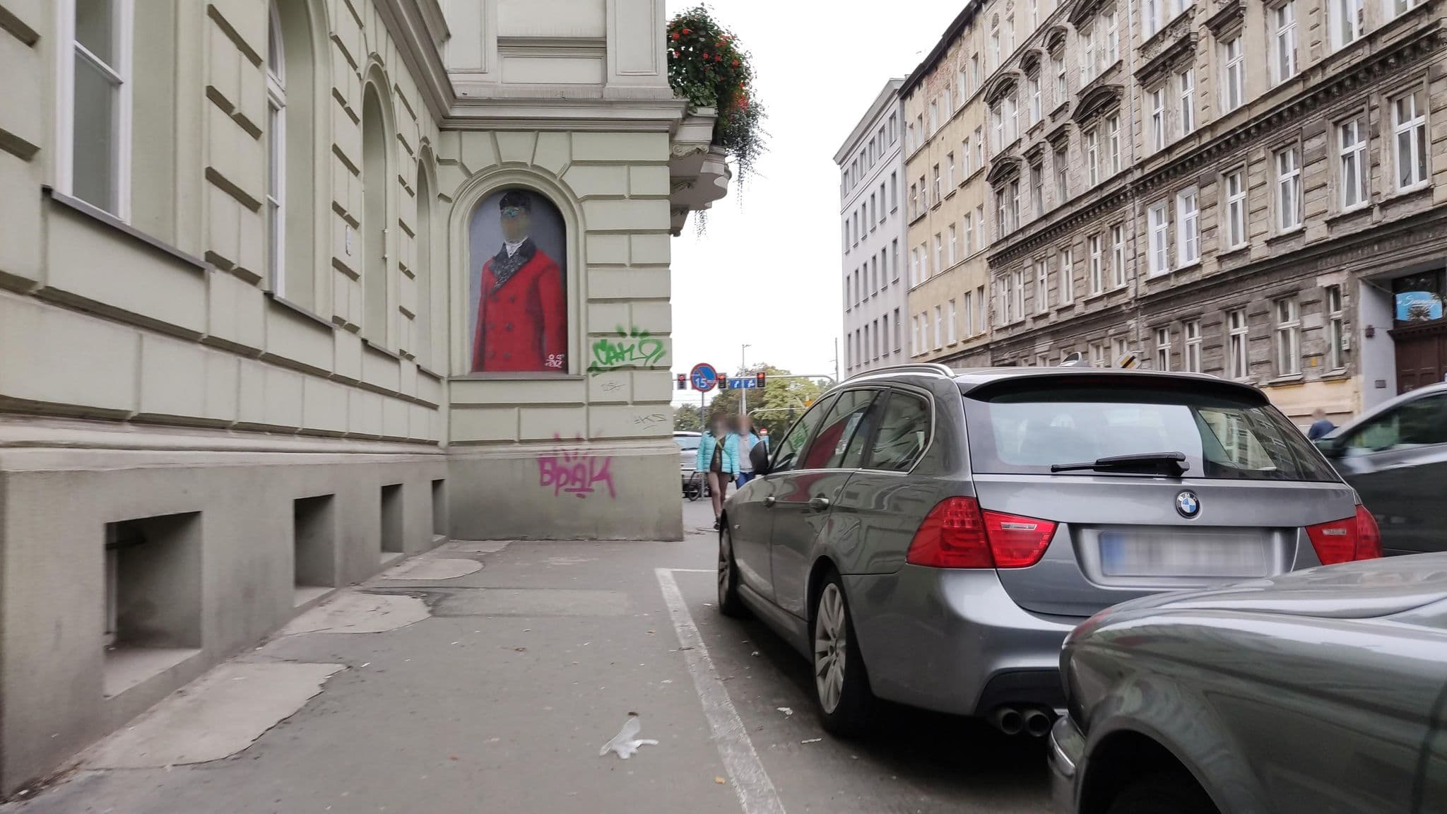 Street view near Hotelarz. Apartamenty, Rejon ulicy Traugutta — © podnad (CC BY-SA · Mapillary)