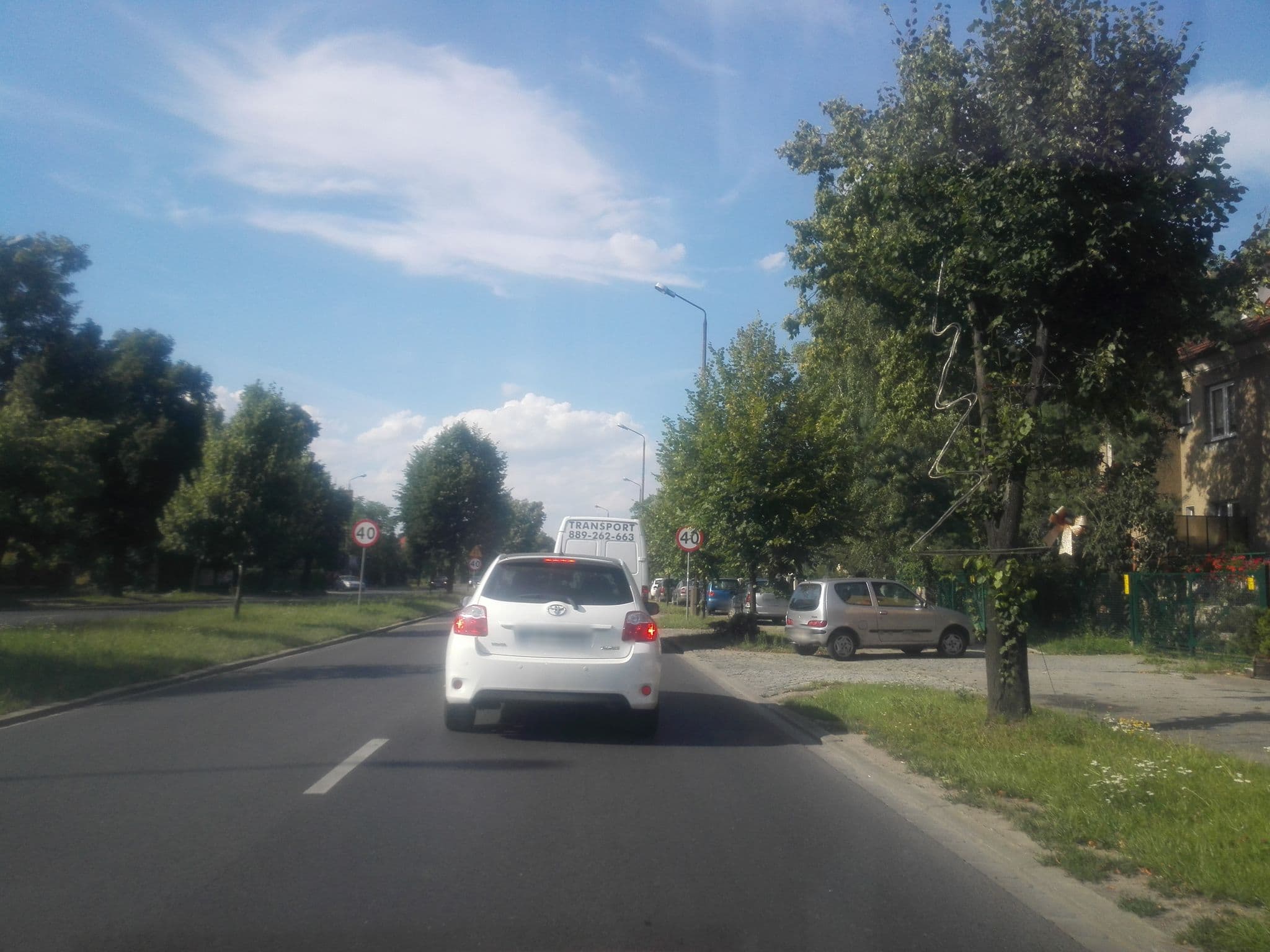 Street view near Отель "Резидент", Zacisze — © hanbei (CC BY-SA · Mapillary)