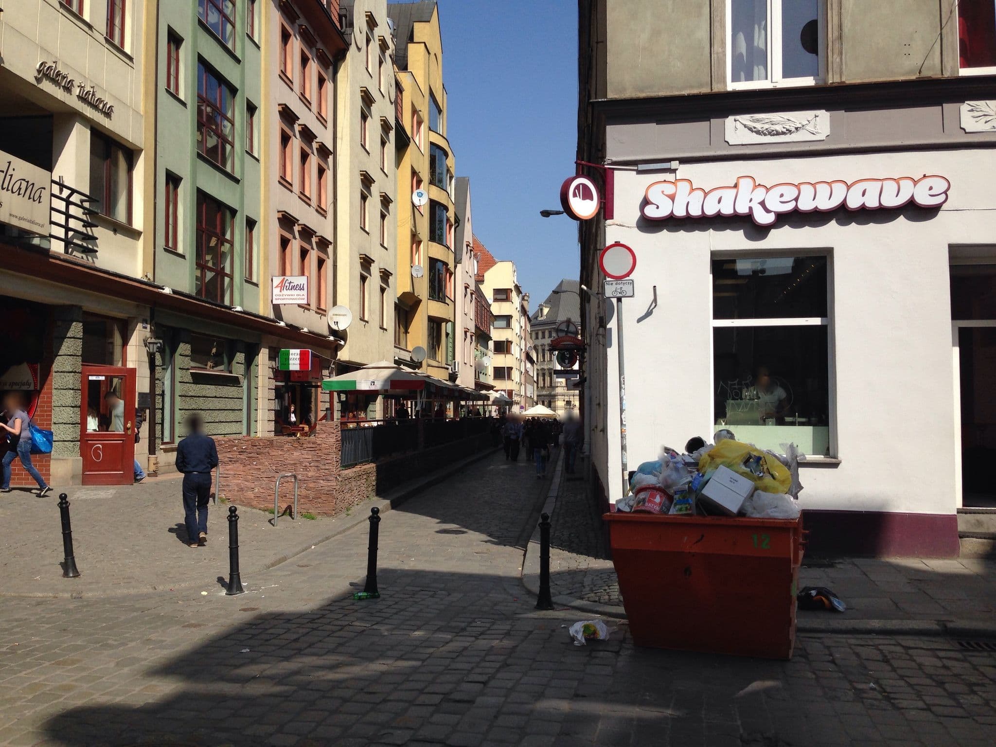 Street view near Leoapart, Stare Miasto — © fundacja_geolife (CC BY-SA · Mapillary)