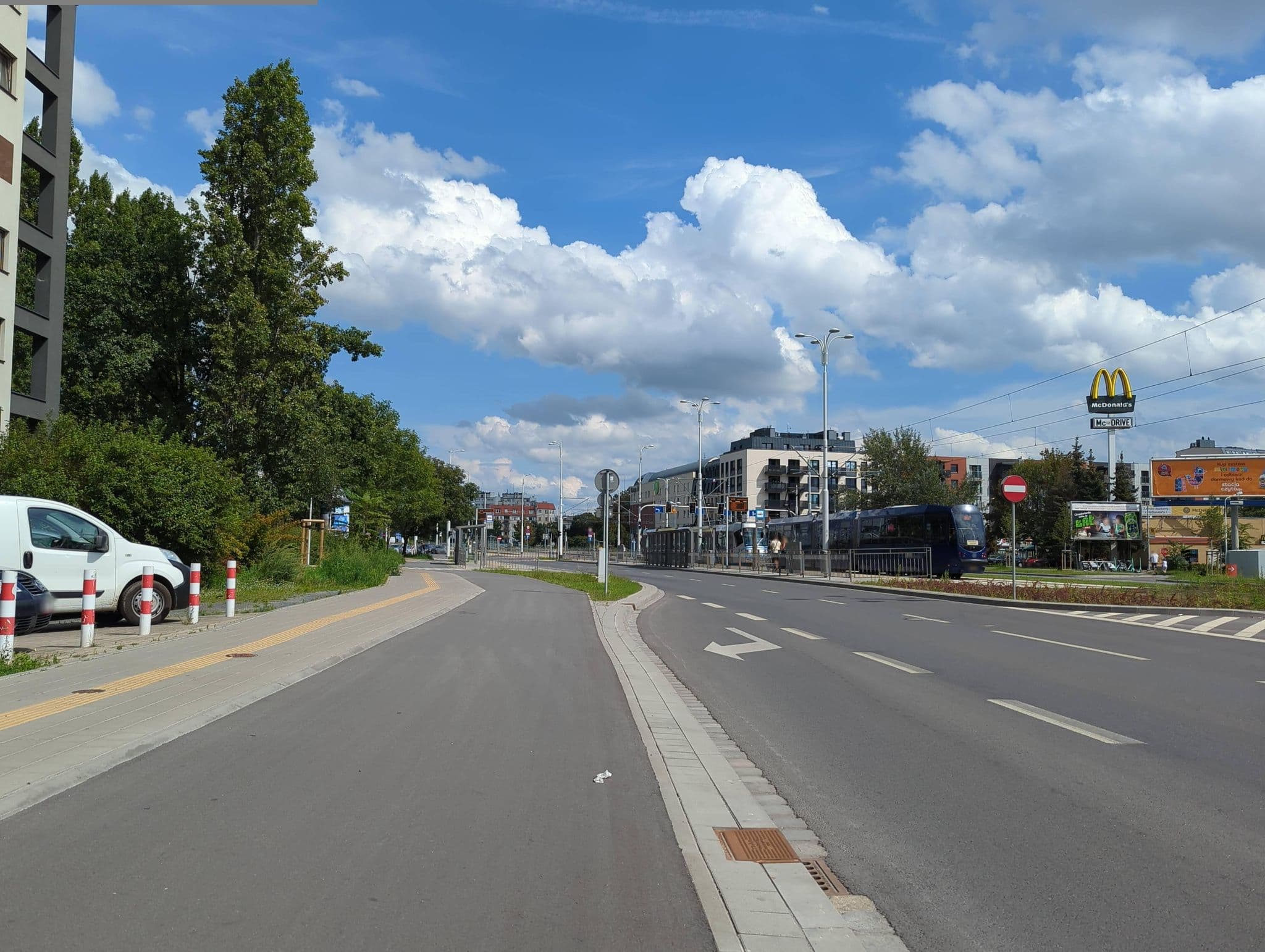 Street view near City Studio, Szczepin — © danvyr (CC BY-SA · Mapillary)