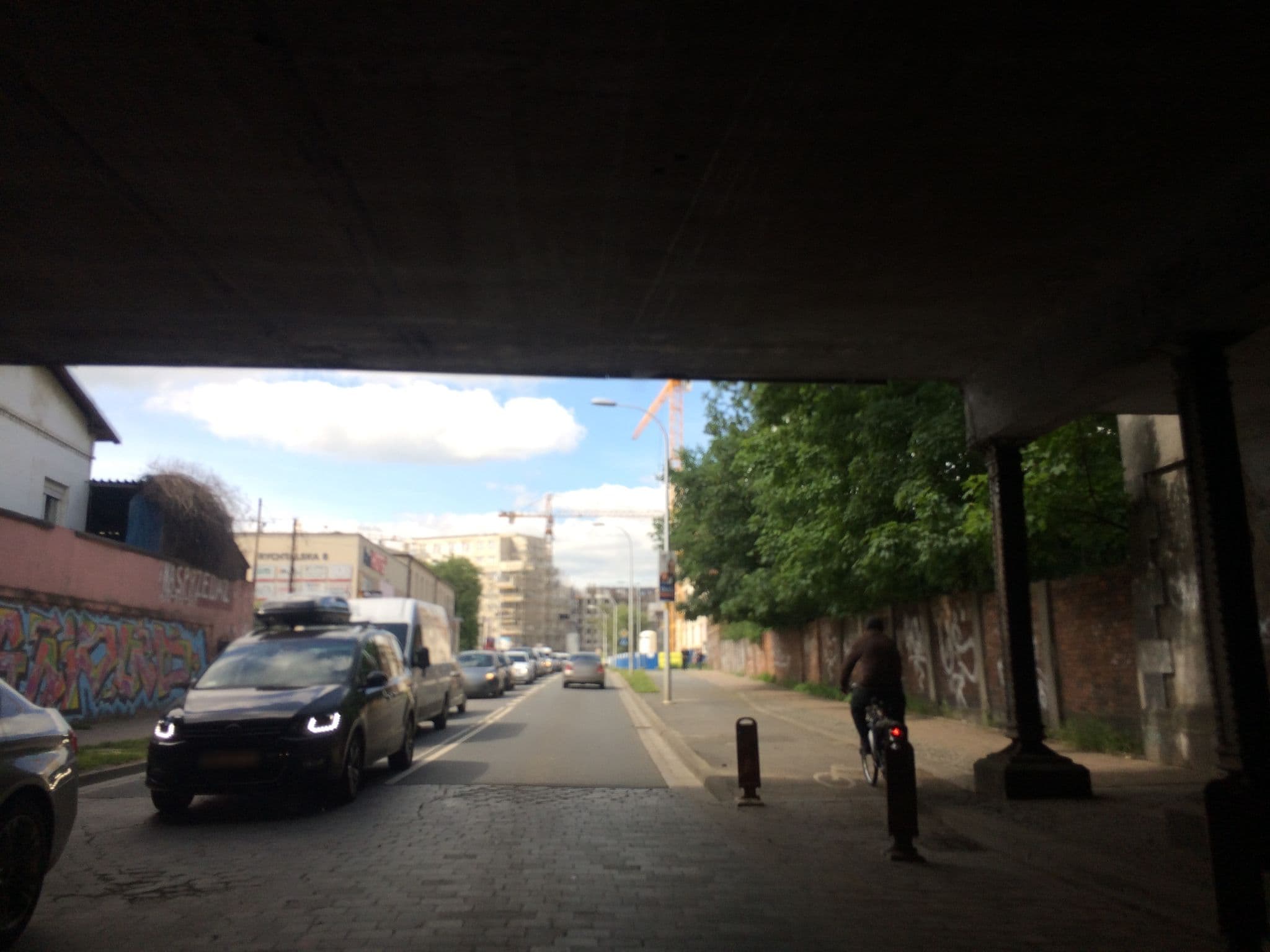 Street view near Ami Hotel, Ołbin — © leszek89 (CC BY-SA · Mapillary)