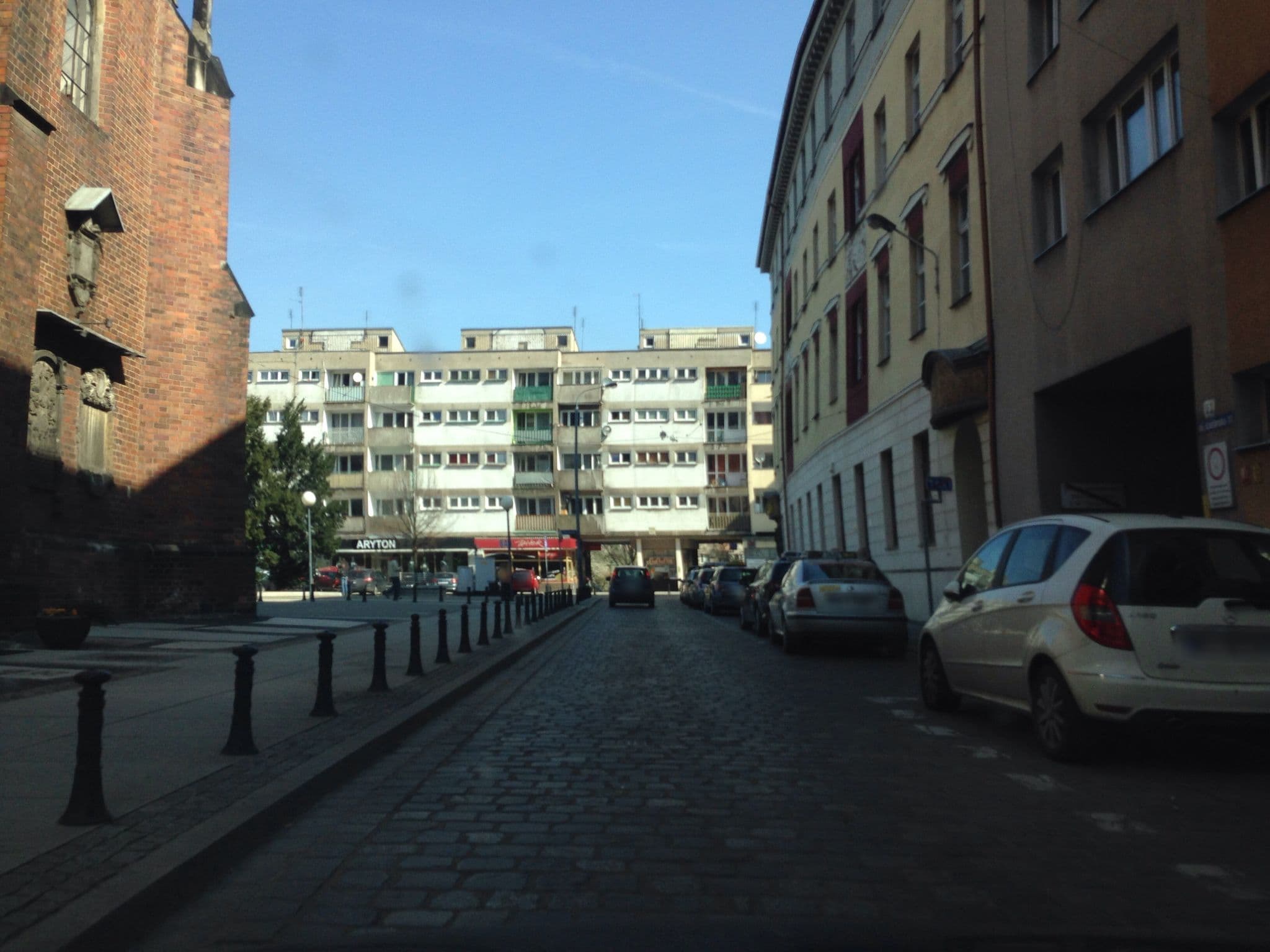 Street view near Apartament Efekt, Stare Miasto — © fundacja_geolife (CC BY-SA · Mapillary)