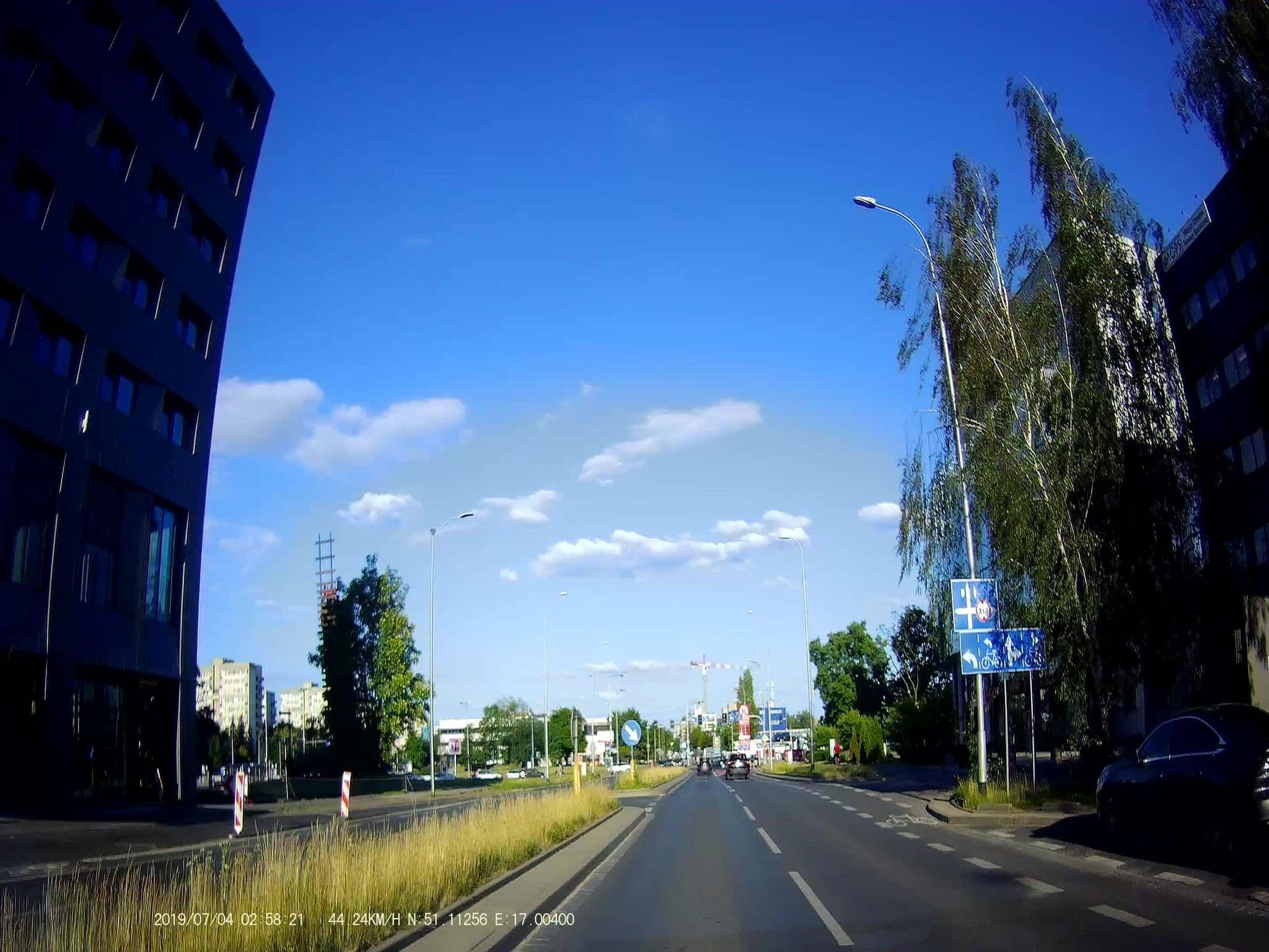 Street view near DB Hotel Wroclaw, Szczepin — © maxim752 (CC BY-SA · Mapillary)