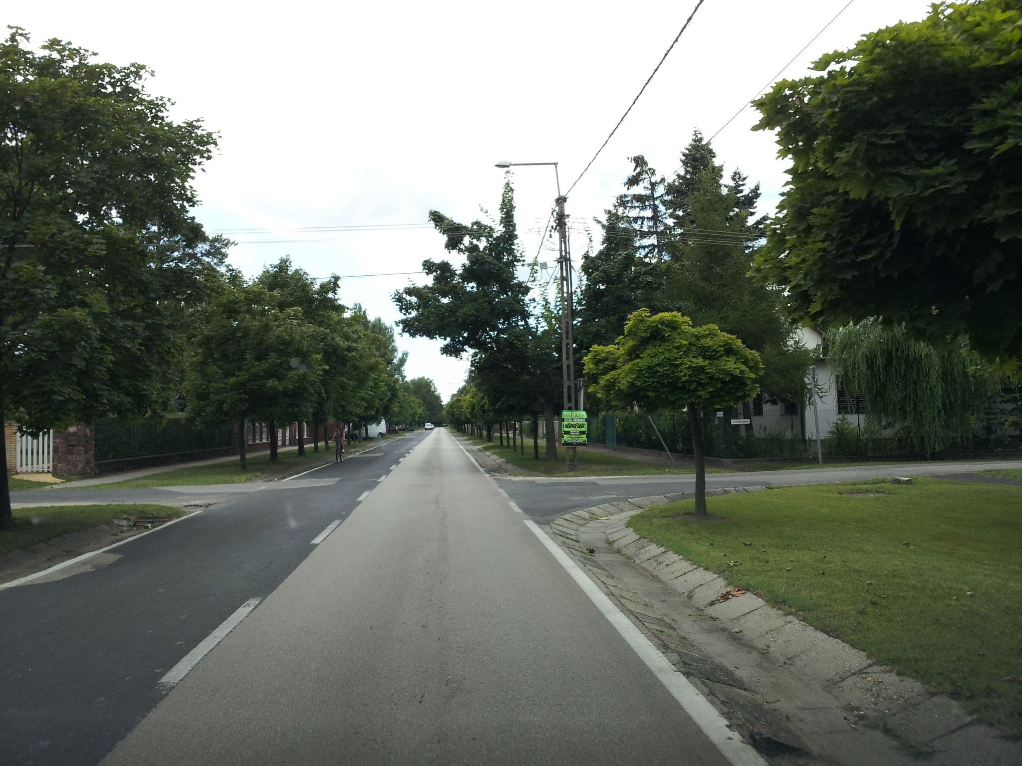 Street view near Rooms for Rent, Siófok — © kolesajr (CC BY-SA · Mapillary)