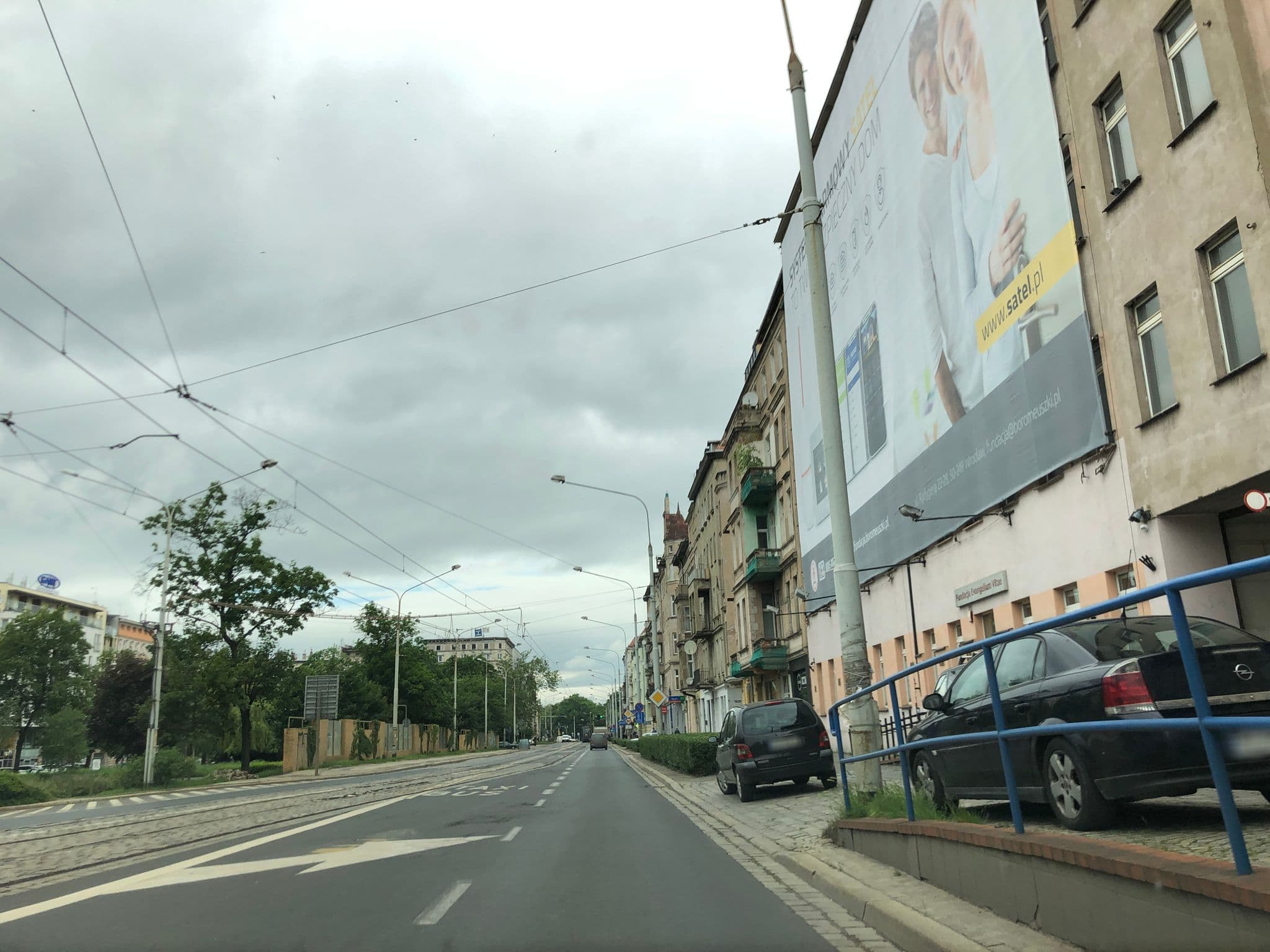 Street view near Imperium Estate Sp. z o.o. Sp.k, Rejon placu Świętego Macieja — © leszek89 (CC BY-SA · Mapillary)