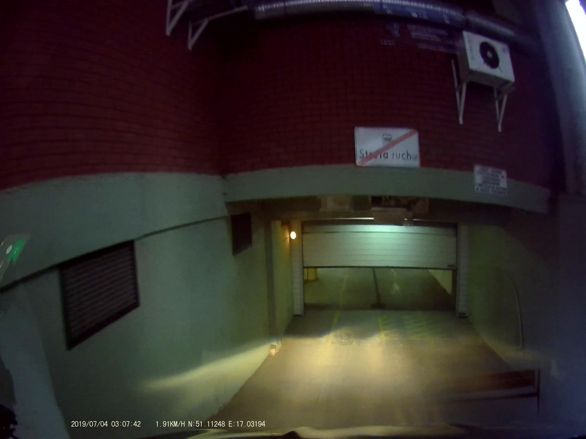 Street view near Apartament Eva, Stare Miasto — © maxim752 (CC BY-SA · Mapillary)