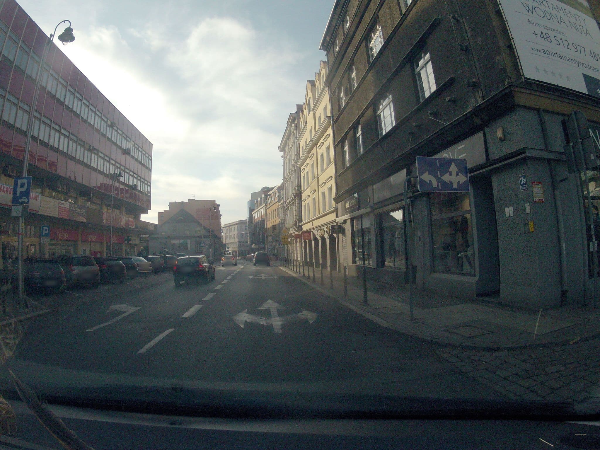 Street view near Wspólnota Mieszkaniowa Ozimska 17a, Opole — © ekeshkekesh (CC BY-SA · Mapillary)