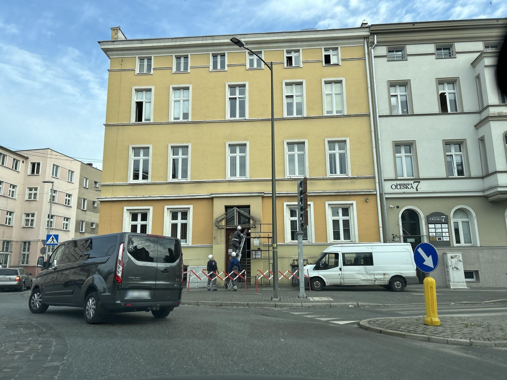 Street view near Wspólnota Mieszkaniowa Apartamenty Wodna Nuta w Opolu, Opole — © strudel (CC BY-SA · Mapillary)
