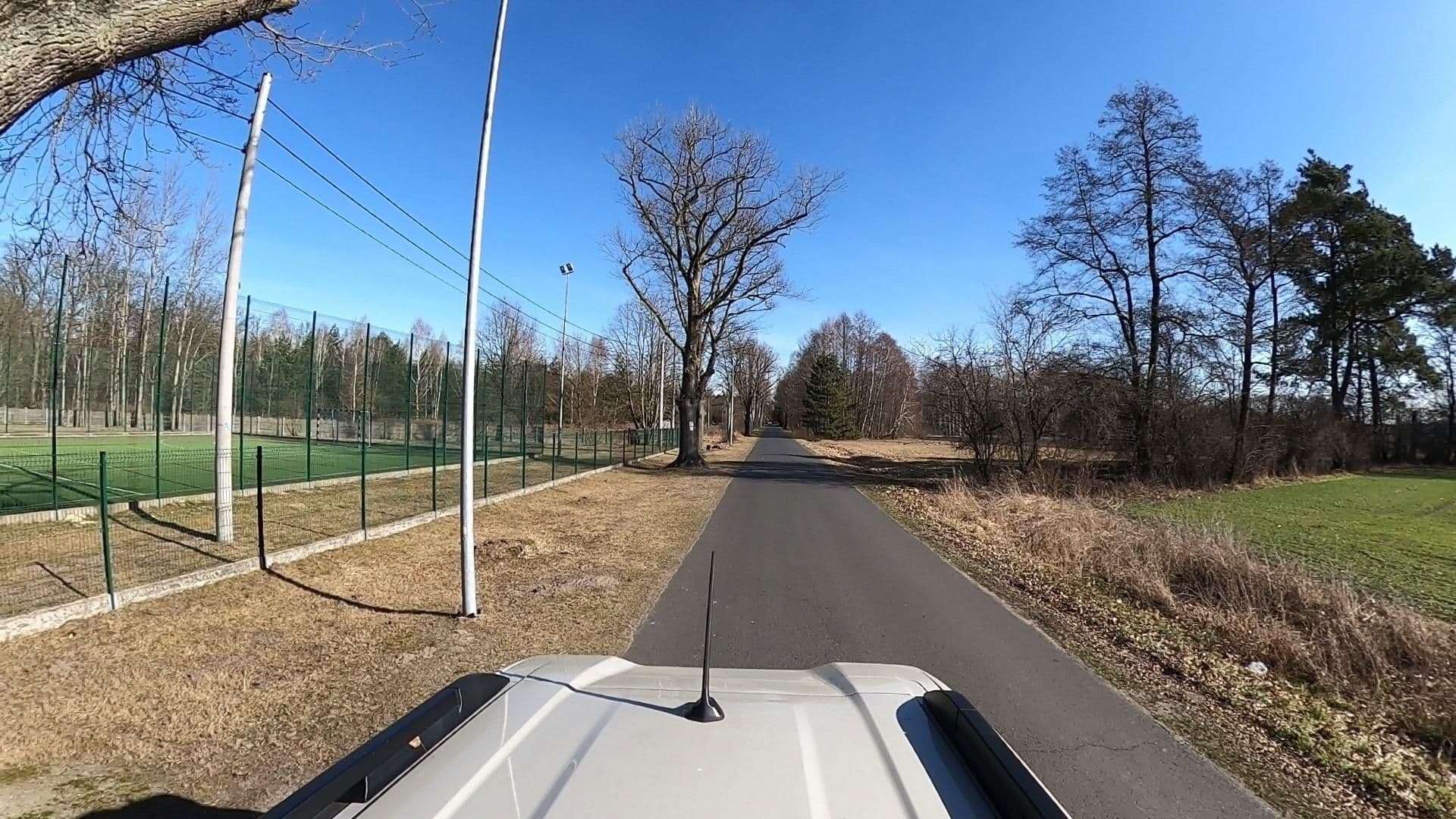 Street view near Ośrodek Rekreacyjno-Wypoczynkowy "Biały Daniel", Sośnie — © Artur_Wor (CC BY-SA · Mapillary)