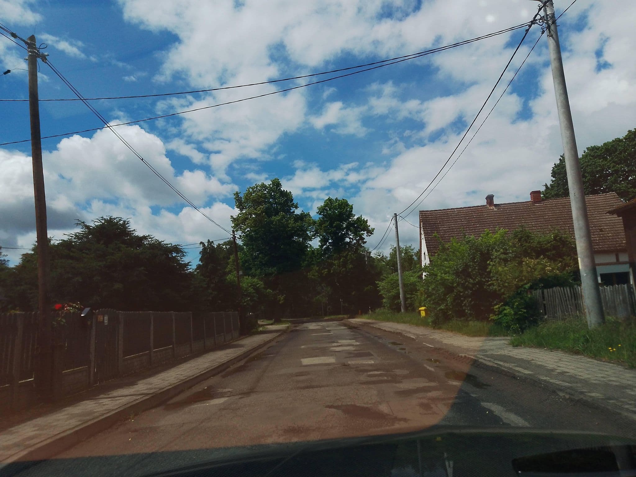 Street view near Dobre Miejsca Tomasz Wojewoda, Krośnice — © and987 (CC BY-SA · Mapillary)