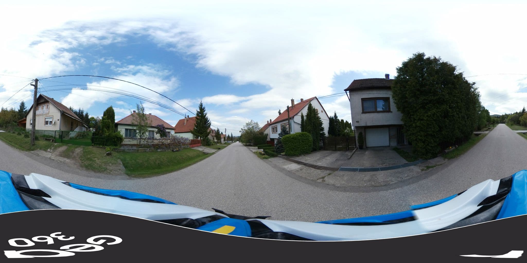 Street view near Magdi Vendégház, Diósjenő — © tamas (CC BY-SA · Mapillary)