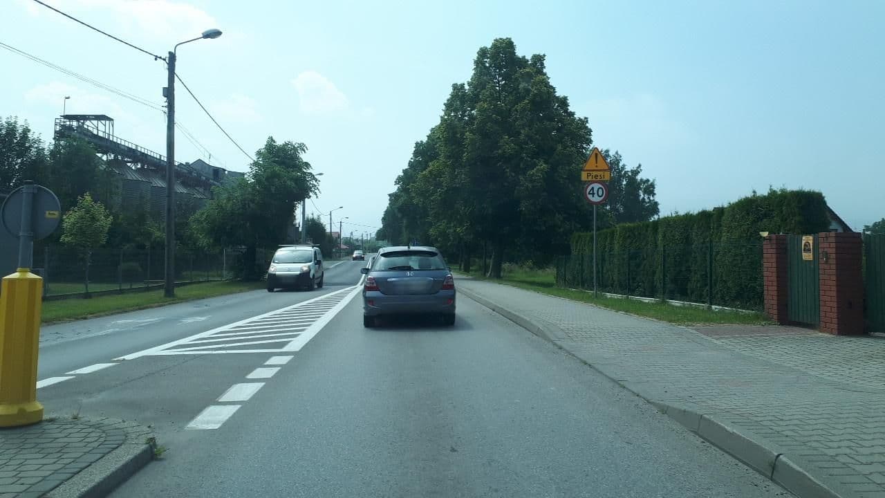 Street view near Pokoje Nad Młynem, Ustroń — © sorbovit (CC BY-SA · Mapillary)