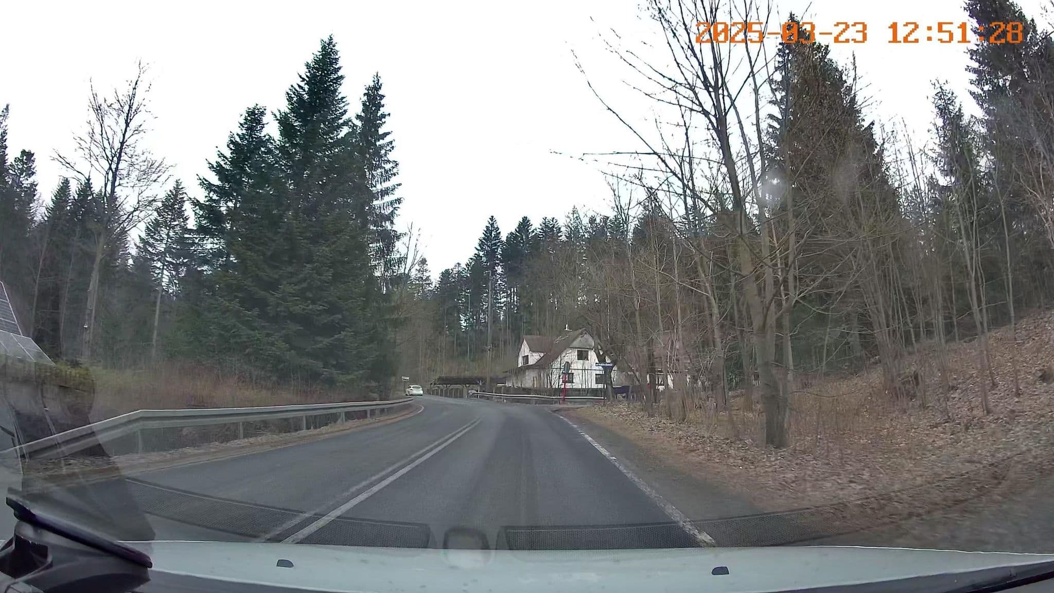 Street view near "Mendel Company" Zbigniew Mendel, Wisła — © jswk (CC BY-SA · Mapillary)