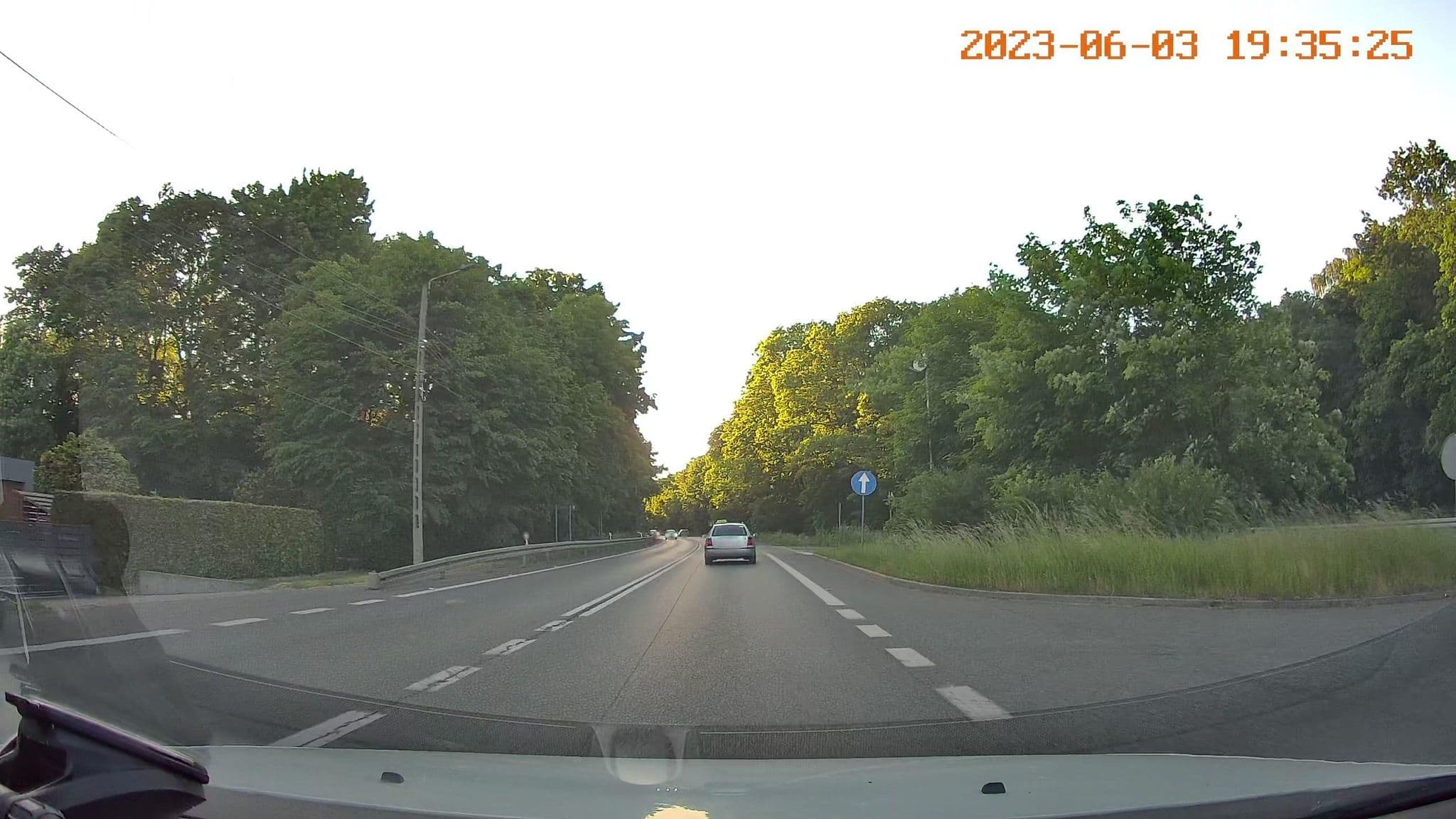 Street view near Sjesta. PUH. Kalisz-Dunia A., Paniówki — © jswk (CC BY-SA · Mapillary)