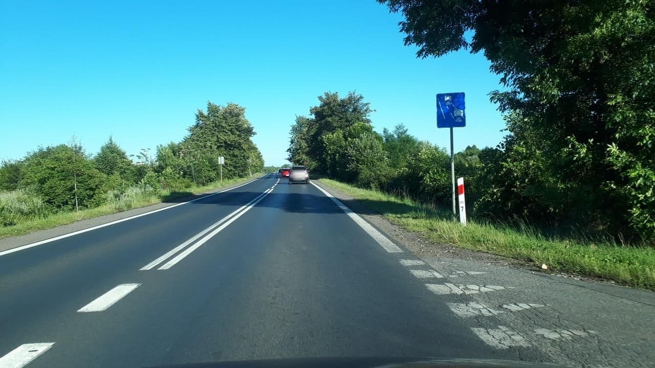 Street view near Motel Drabek, Tarnowskie Góry — © sorbovit (CC BY-SA · Mapillary)