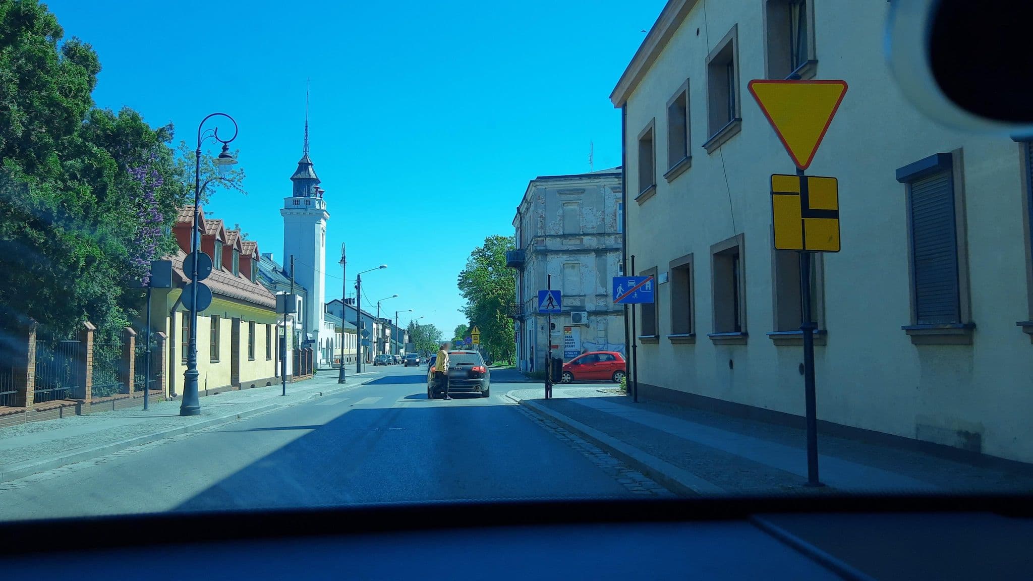 Street view near "M.J.K." Maria Jolanta Król, Sieradz — © pescan (CC BY-SA · Mapillary)