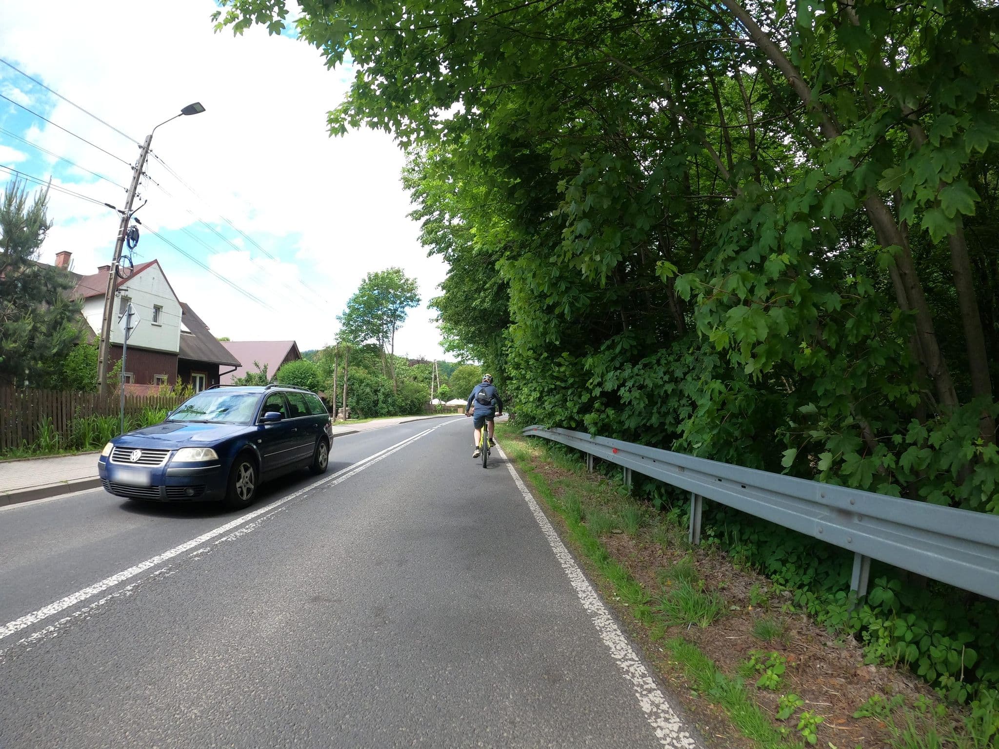 Street view near Szalbot Janina. Wynajem pokojów gościnnych. Agroturystyka, Wisła — © masterofnoroad (CC BY-SA · Mapillary)