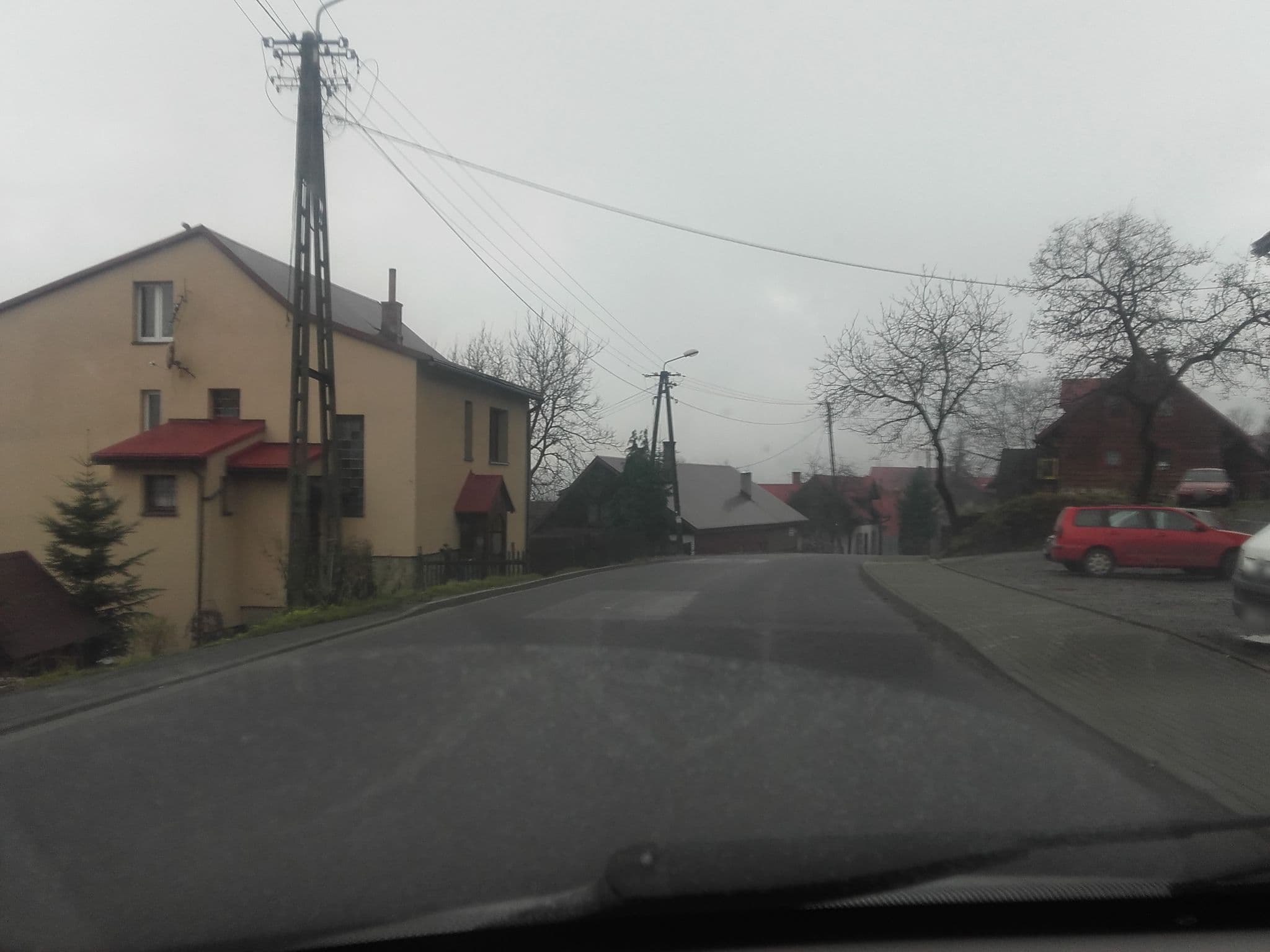 Street view near Domek Wczasowo - Wypoczynkowy U Kawuloków, Istebna — © tomasznycz (CC BY-SA · Mapillary)