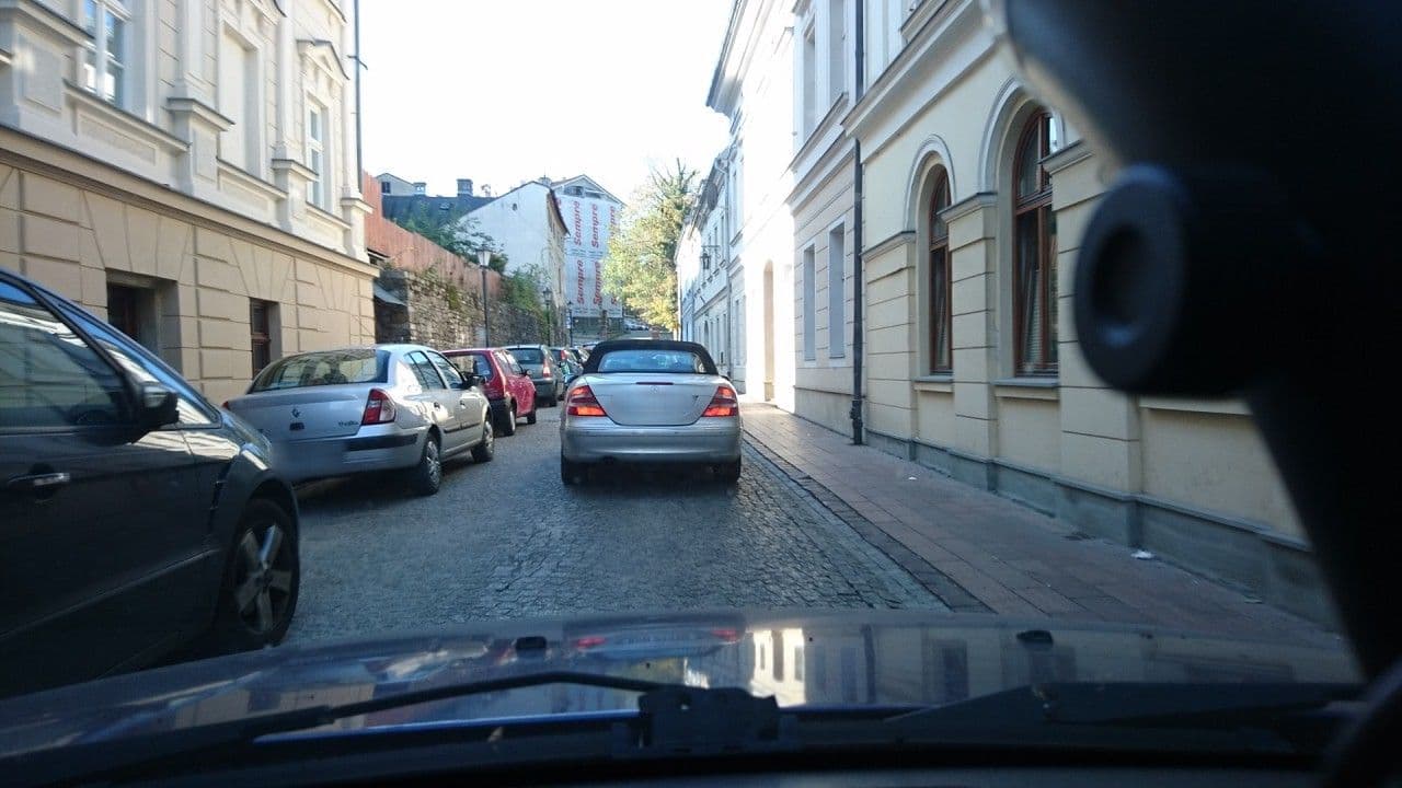 Street view near Zespół Szkół i Placówek Oświatowych, Bielsko-Biala — © sorbovit (CC BY-SA · Mapillary)