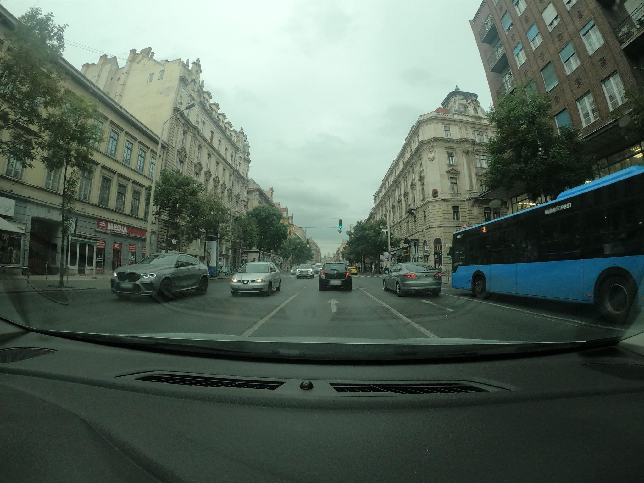 Street view near Stunning View near Synagogue AIRBNB, Palotanegyed — © vst (CC BY-SA · Mapillary)