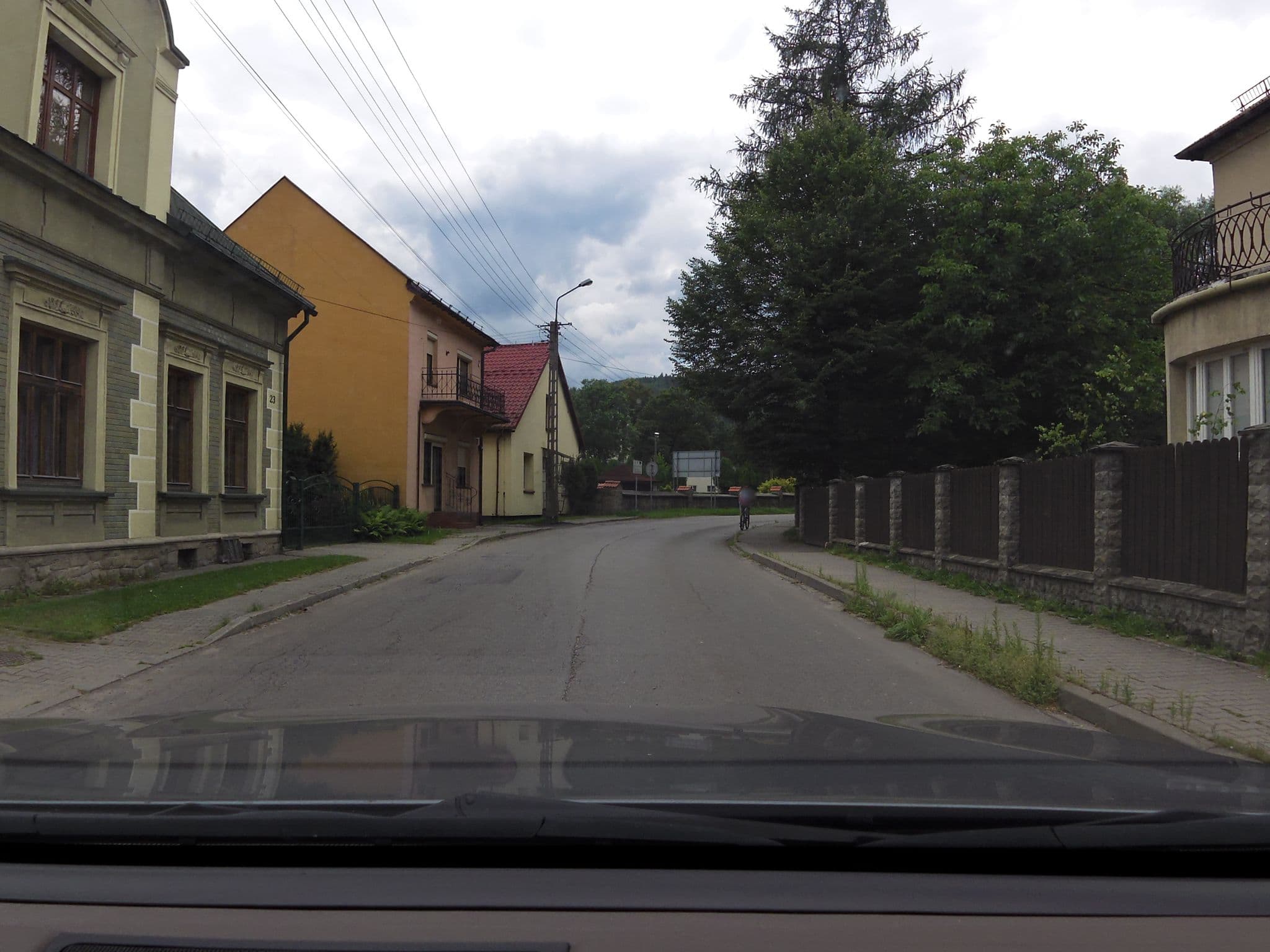 Street view near Apartamenty Rajcza, Rajcza — © czmrtn (CC BY-SA · Mapillary)