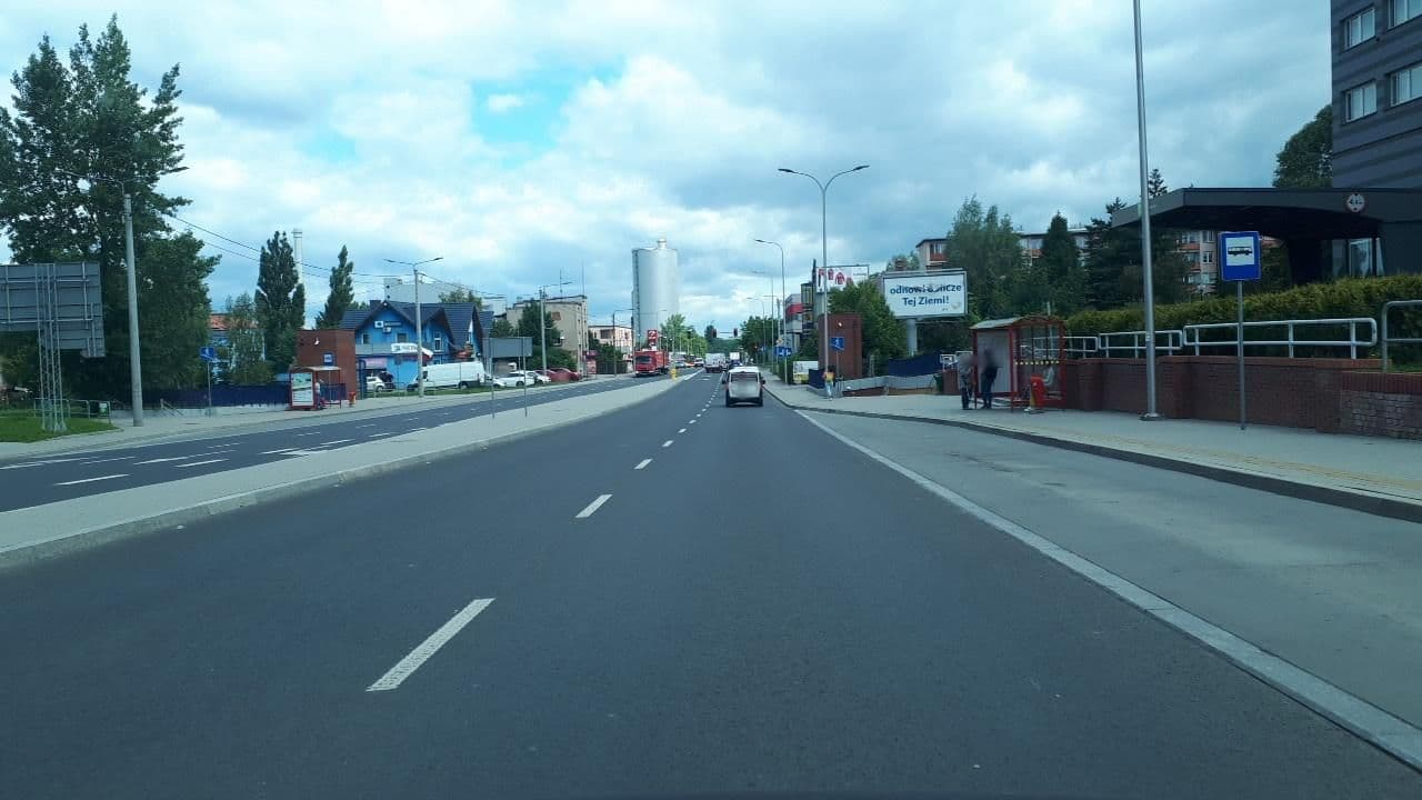 Street view near Orbis S A Oddział Hotel Magura W Bielsku Białej, Leszczyny — © sorbovit (CC BY-SA · Mapillary)