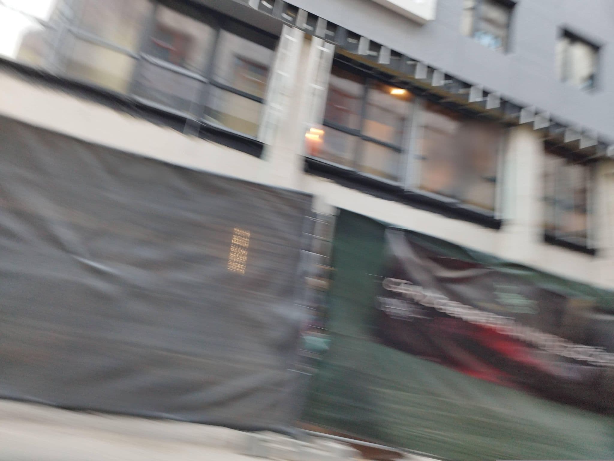 Street view near Fifth Hostel, Csarnoknegyed — © grozsa11 (CC BY-SA · Mapillary)