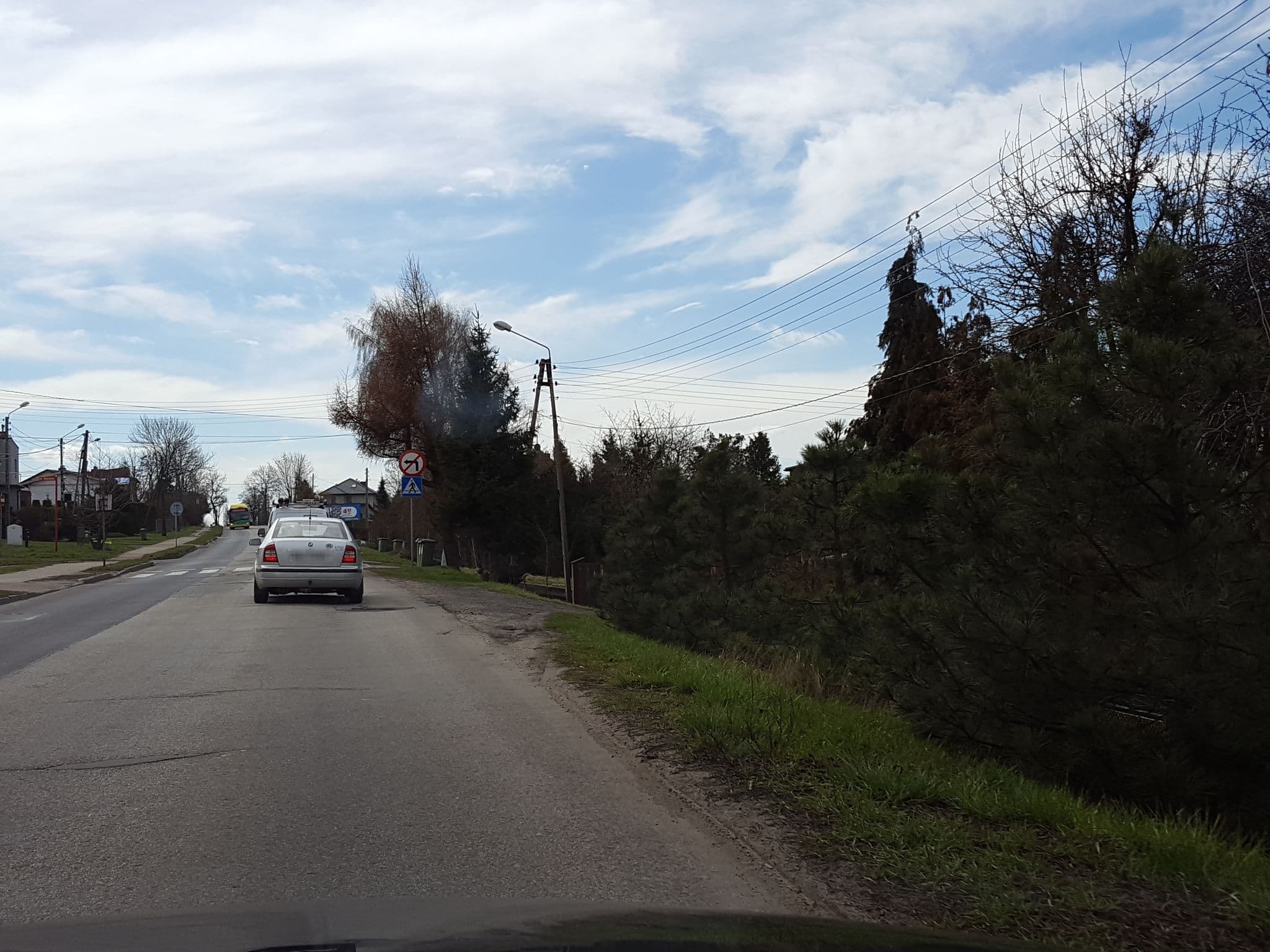 Street view near Ewa Bereza Biuro Podróży "Qsłońcu", Mikołów — © mapnrw (CC BY-SA · Mapillary)