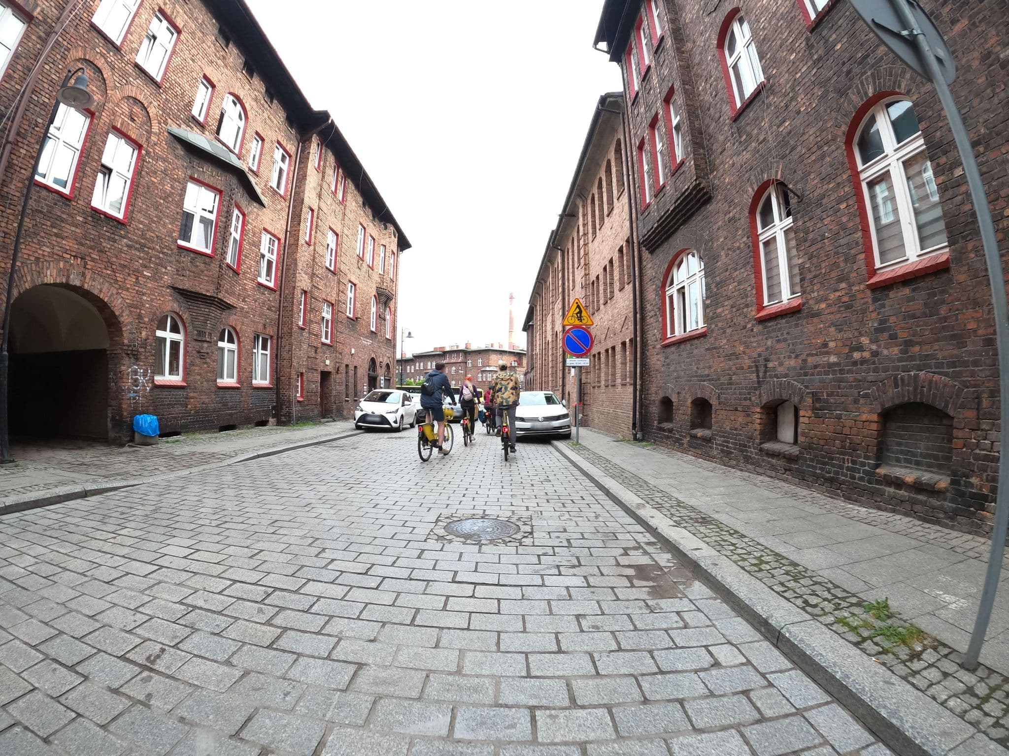 Street view near Zillmann Apartment, Katowice — © masterofnoroad (CC BY-SA · Mapillary)
