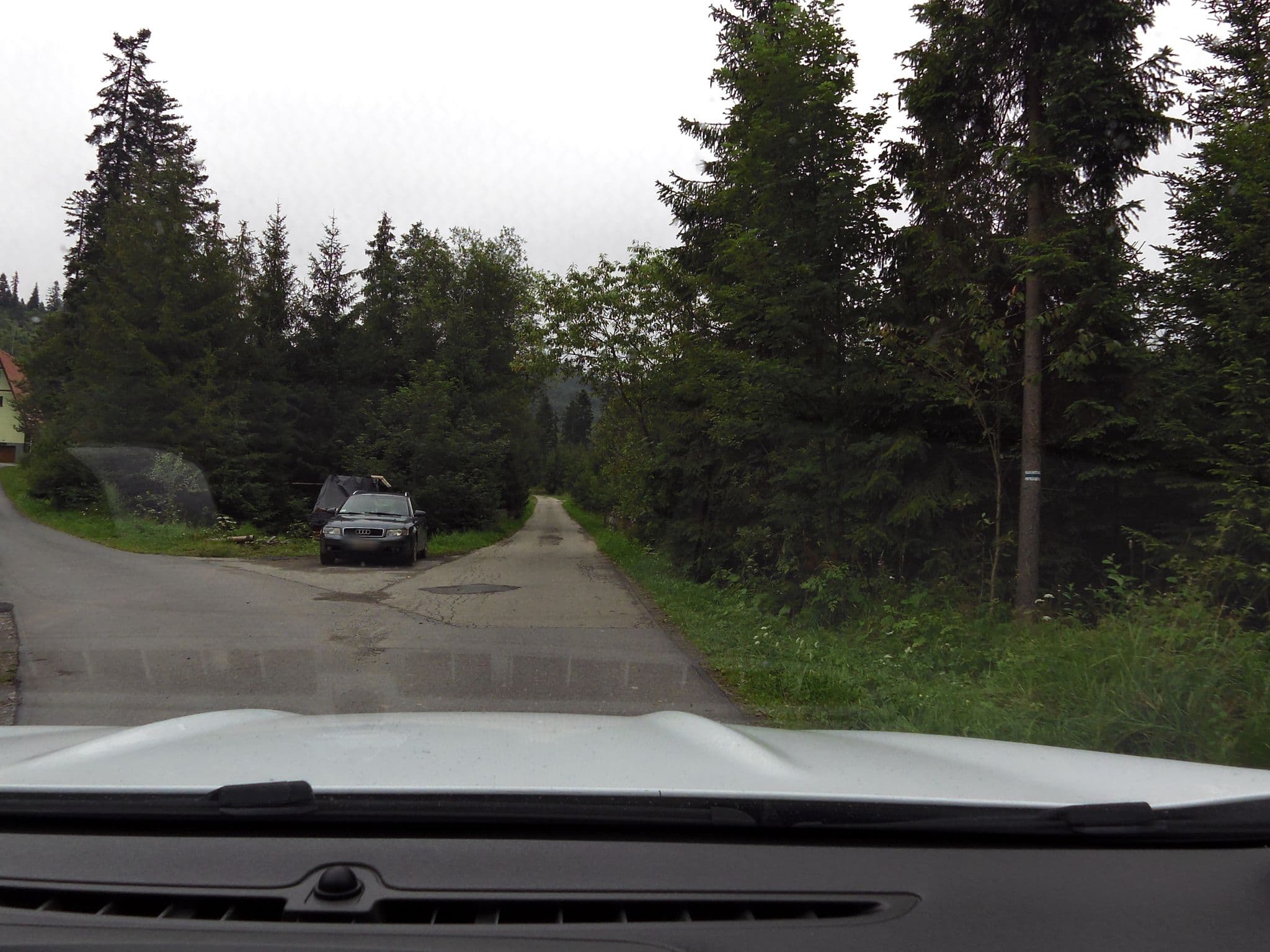 Street view near Gowin Maria Schronisko Pttk Hala Lipowska, Ujsoły — © czmrtn (CC BY-SA · Mapillary)