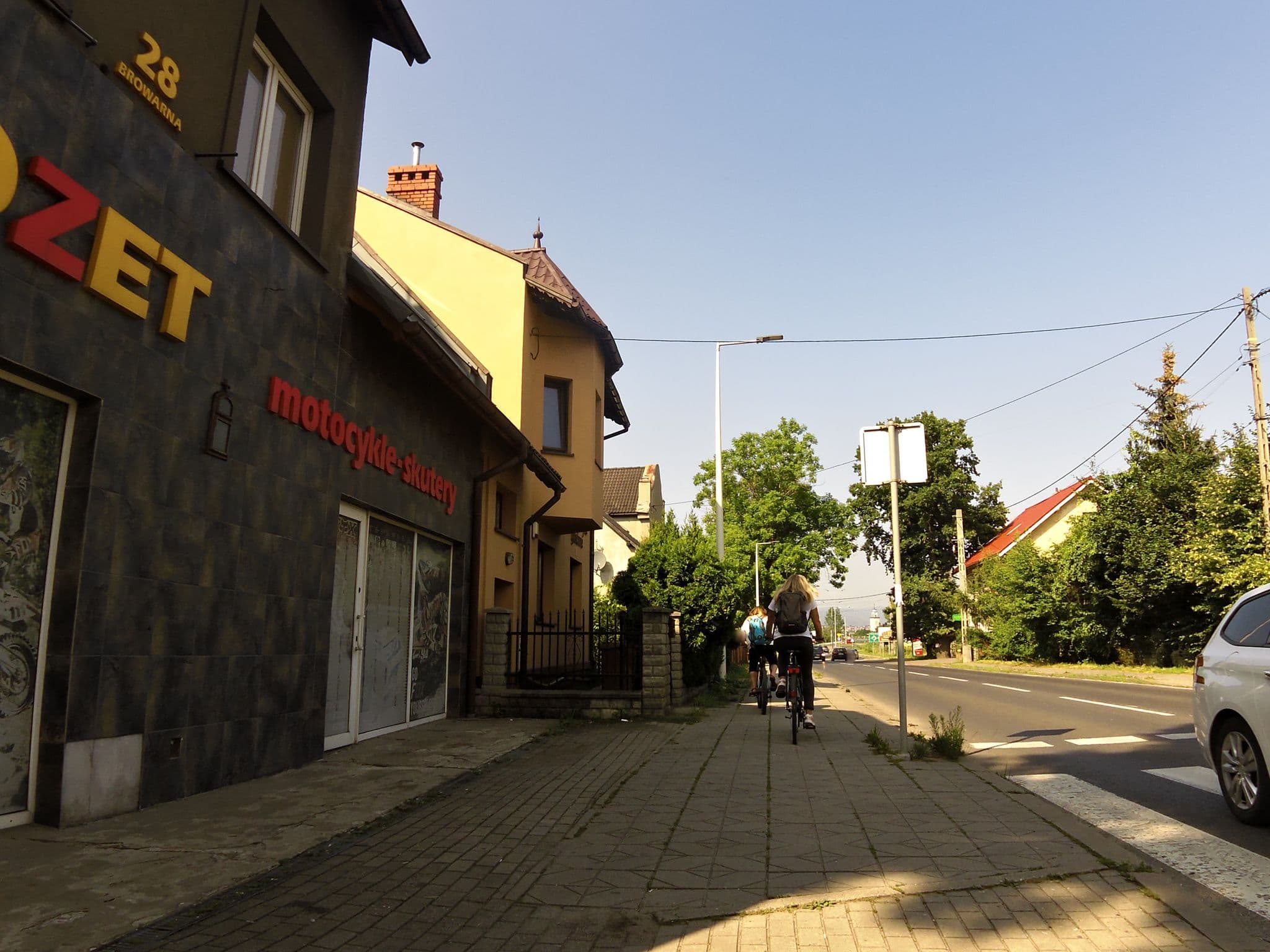 Street view near Astin Żywiec Sp. z o.o. [ w Likwidacji ], Żywiec — © czmrtn (CC BY-SA · Mapillary)