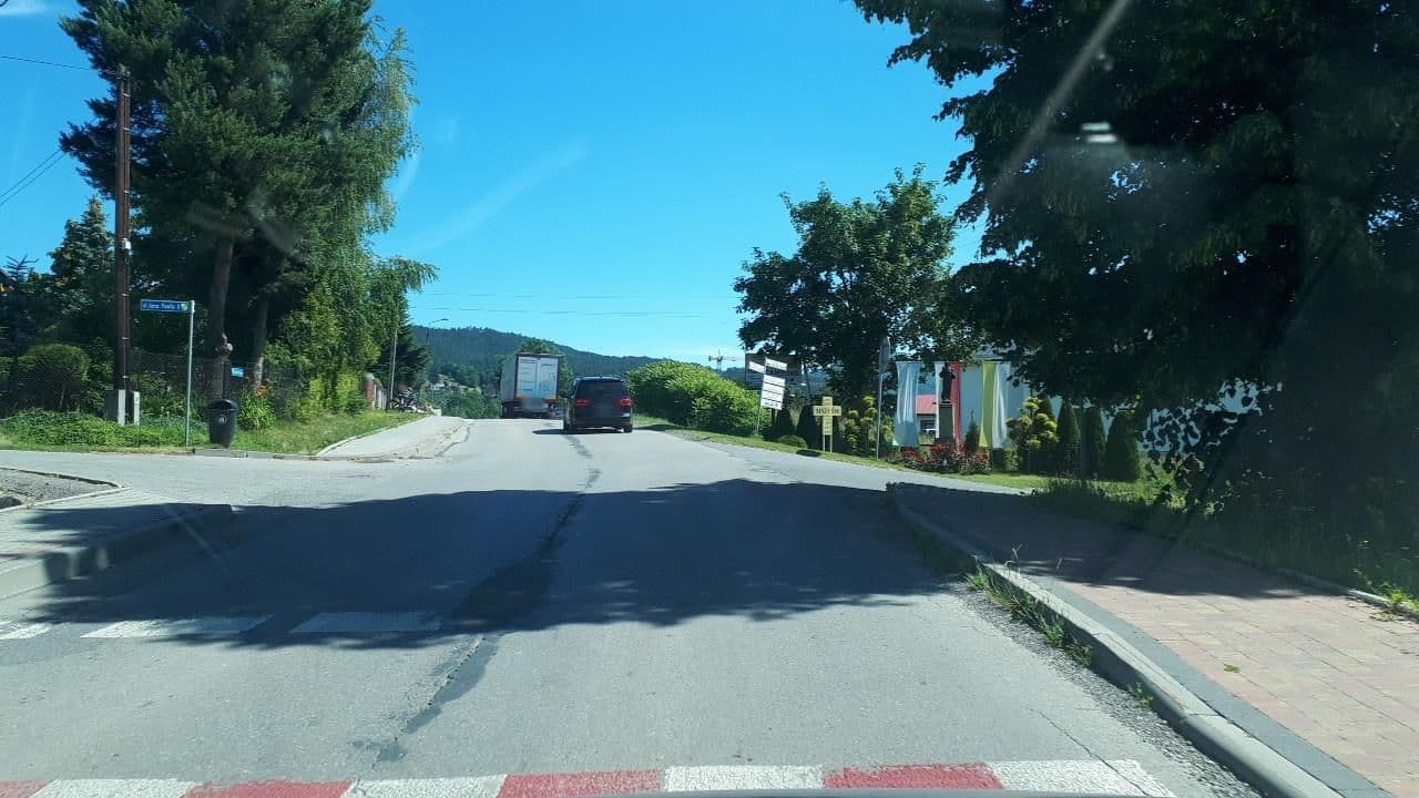 Street view near Daniel Gołuch, Pietrzykowice — © sorbovit (CC BY-SA · Mapillary)