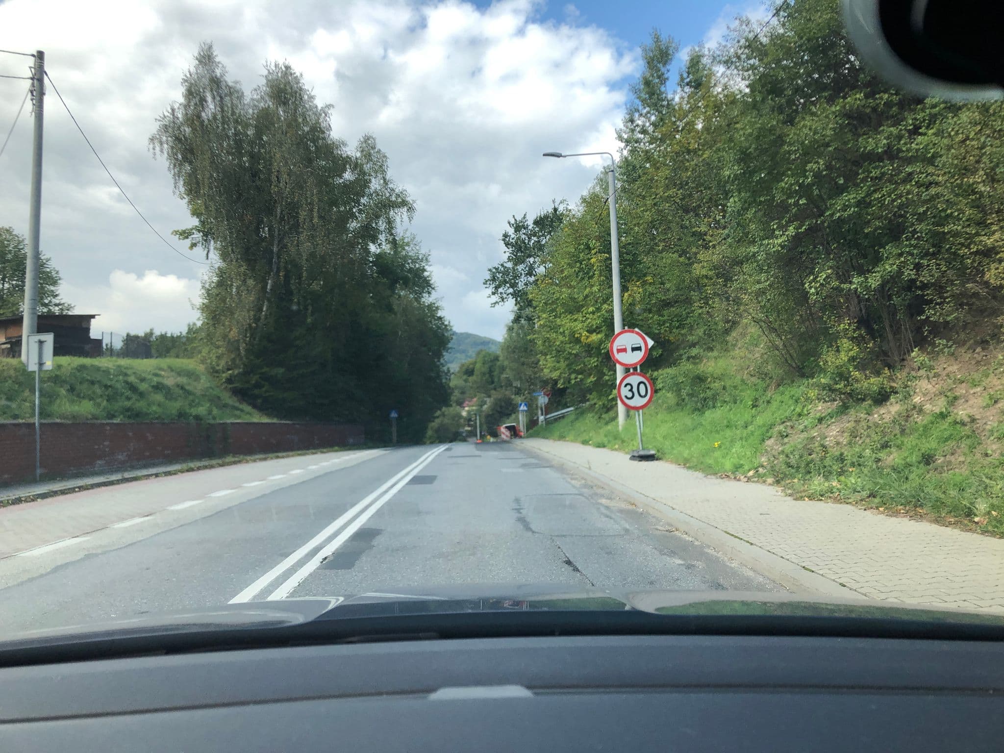 Street view near Apartmenty Maria, Łękawica — © atze777 (CC BY-SA · Mapillary)