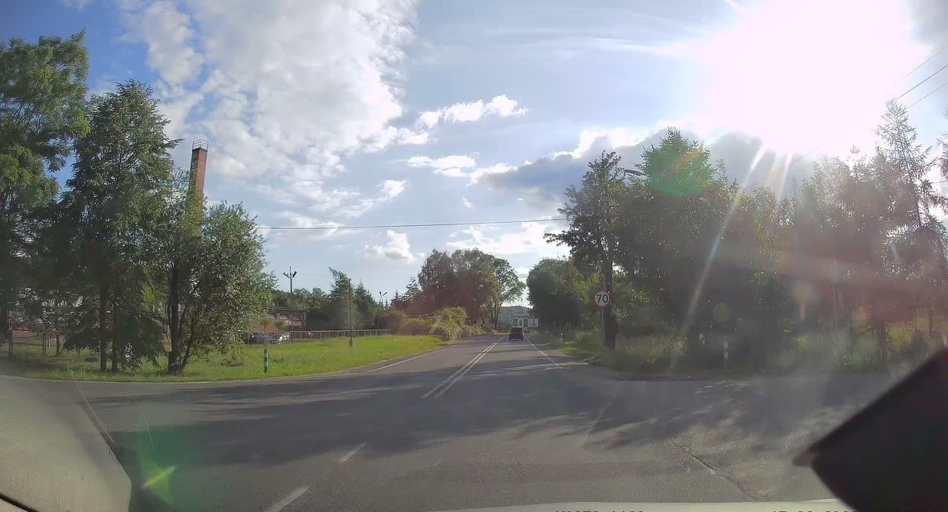 Street view near Grek Zorba. Dom weselny, skansen. Pokoje gościnne, Inwałd — © edc22 (CC BY-SA · Mapillary)