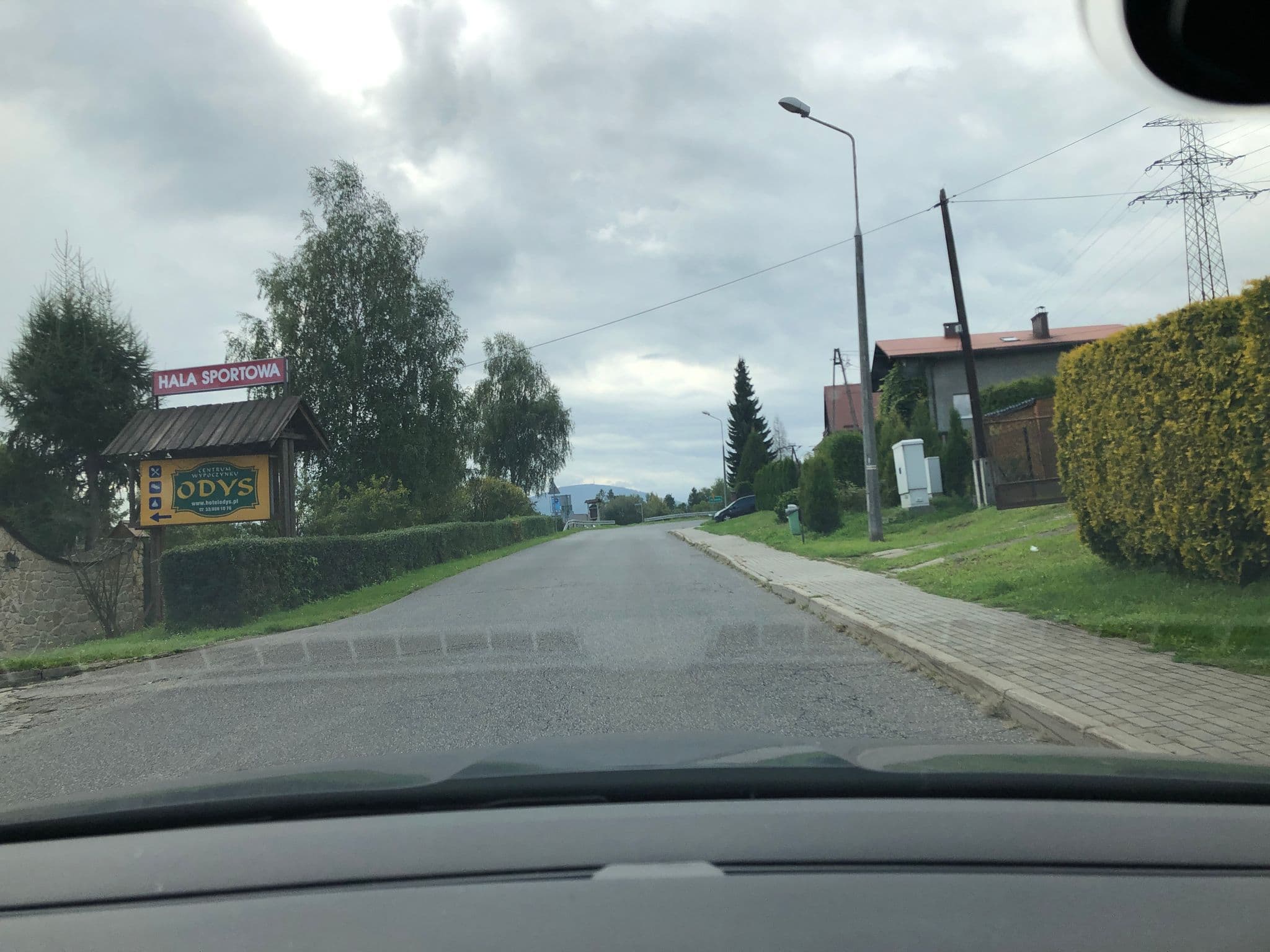Street view near Odys. Centrum wypoczynku Przedsiębiorstwa Hotelarsko - Turystycznego Odys Sp. z o.o., Łodygowice — © atze777 (CC BY-SA · Mapillary)