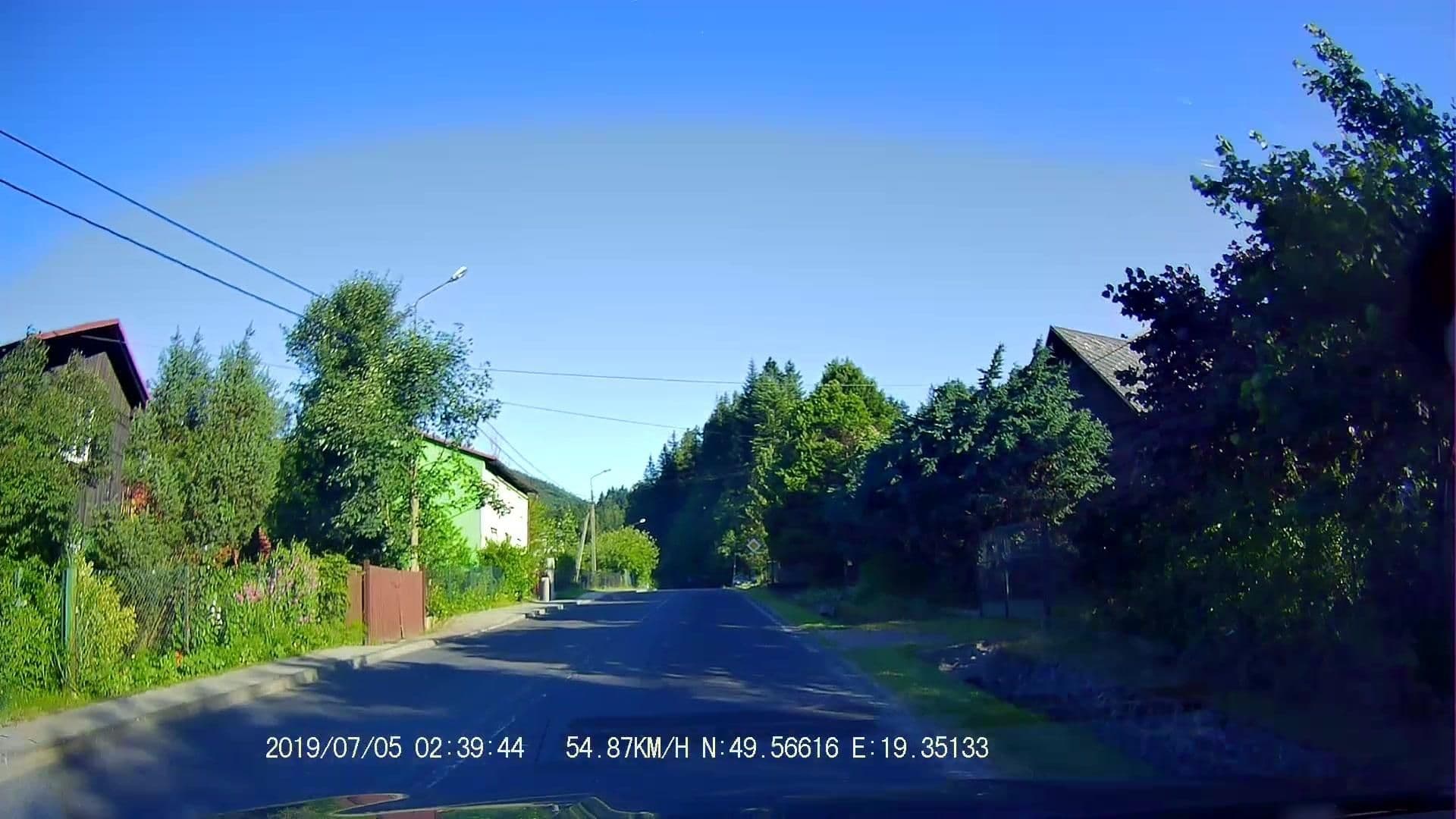 Street view near F.H.U. Bożena Majewska Fero Active - Centrum Szkoleń i Wypoczynku, Korbielów — © maxim752 (CC BY-SA · Mapillary)