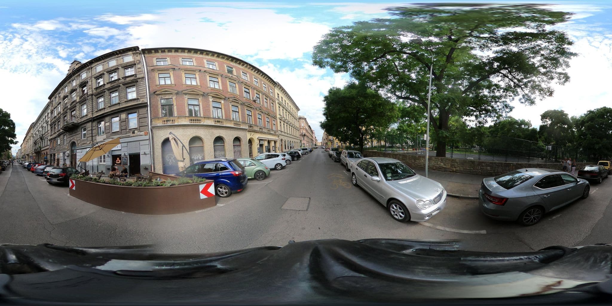 Street view near Silver Hotel Budapest City Center, Budapest VI. kerület — © grozsa11 (CC BY-SA · Mapillary)