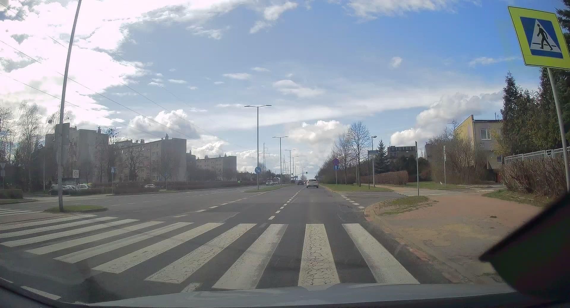 Street view near Remistal. Przedsiębiorstwo handlowo - usługowo - transportowe. Sołtysiak Z., Częstochowa — © edc22 (CC BY-SA · Mapillary)
