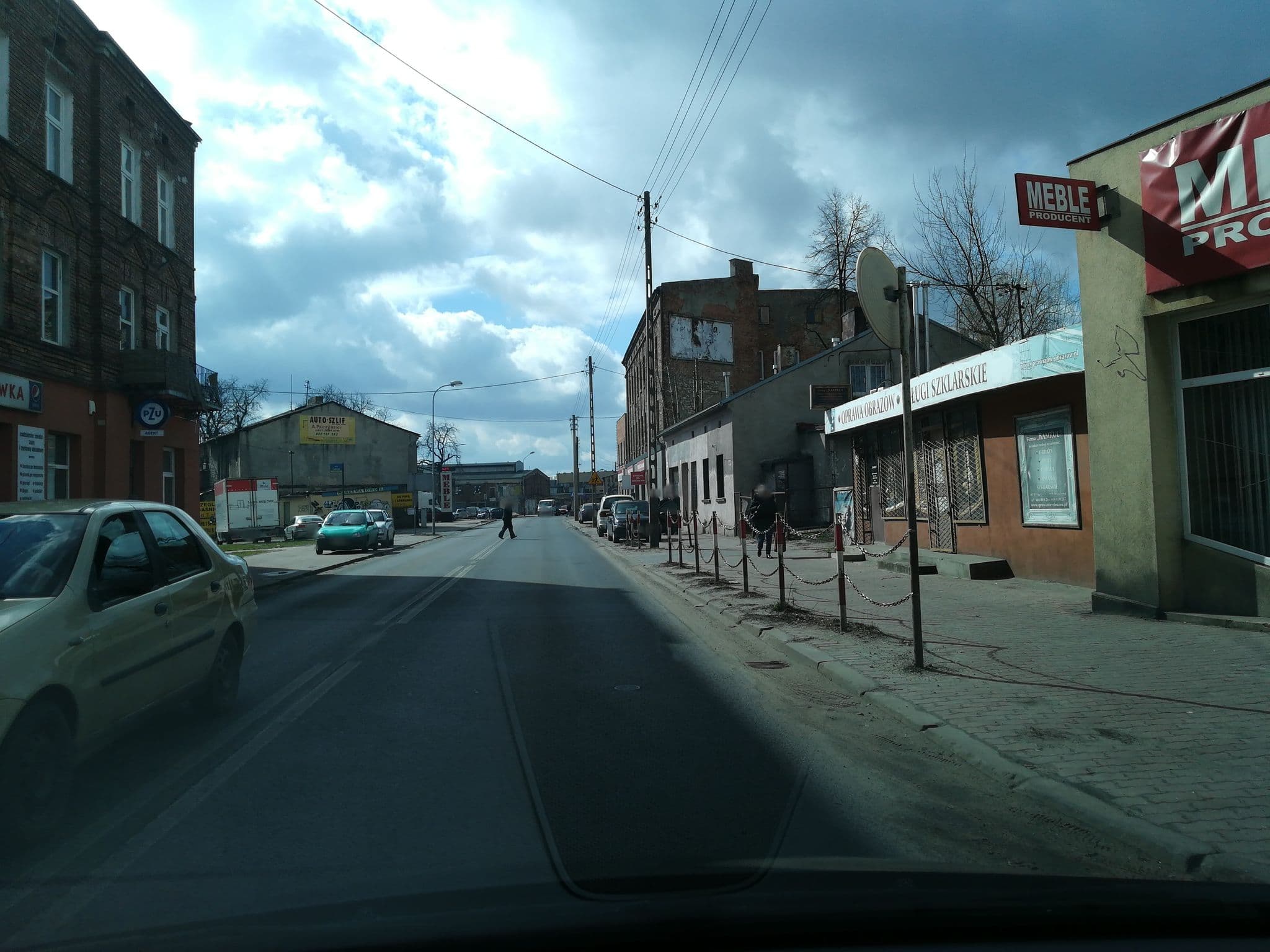 Street view near Stajnia Biały Borek, Częstochowa — © mhenclik (CC BY-SA · Mapillary)