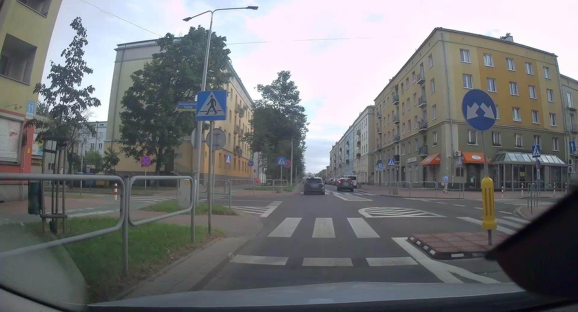 Street view near Internat Zespołu Szkół Samochodowo - Budowlanych, Częstochowa — © edc22 (CC BY-SA · Mapillary)